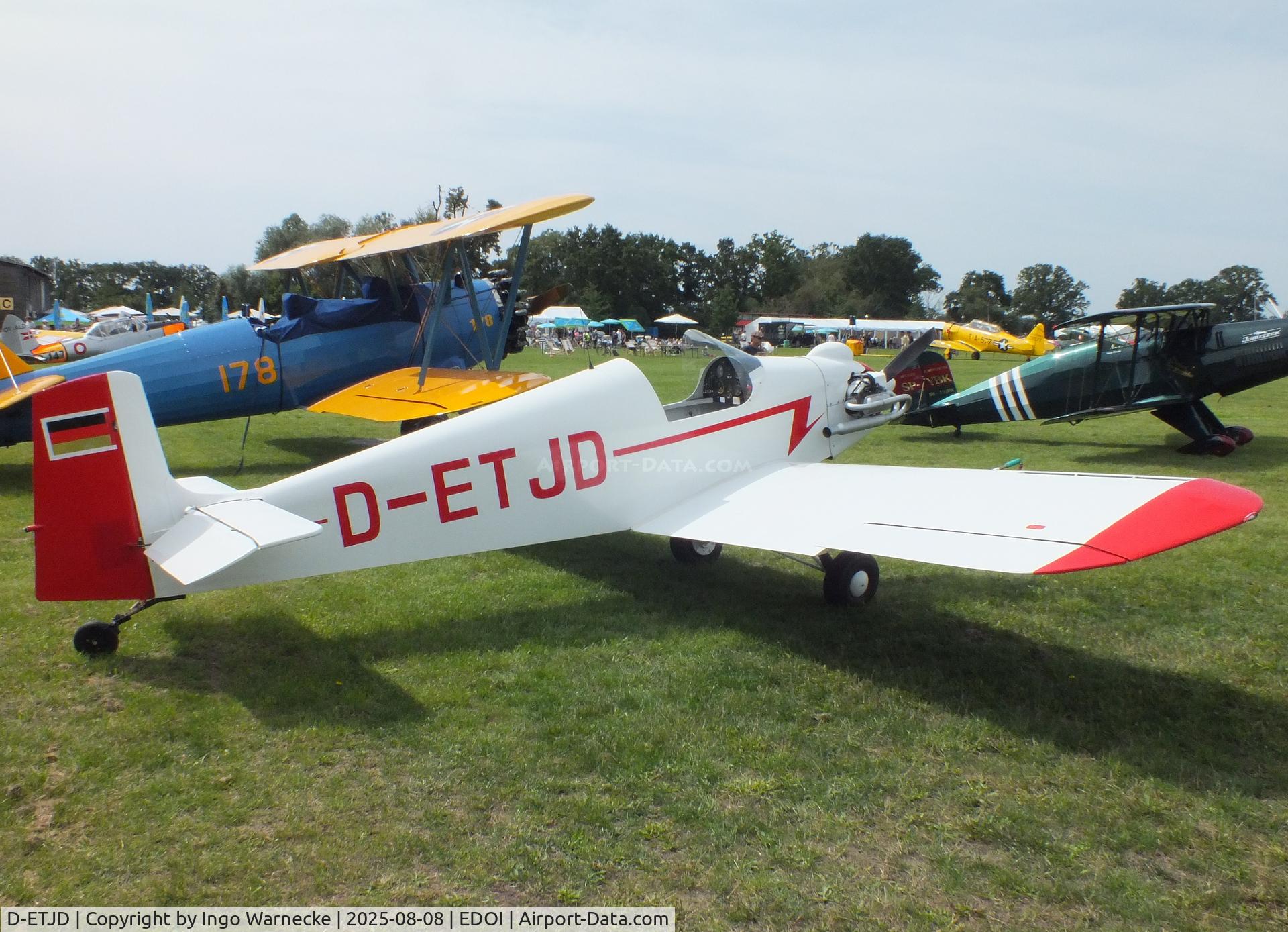 D-ETJD, Druine (Stark) D.31D-1 Turbulent C/N 133, Druine (Stark) D.31D-1 Turbulent at Bienenfarm airfield during the 2025 Quax Bücker-Treffen (Bücker-Meeting) and Vintage Aerobatic World Championships