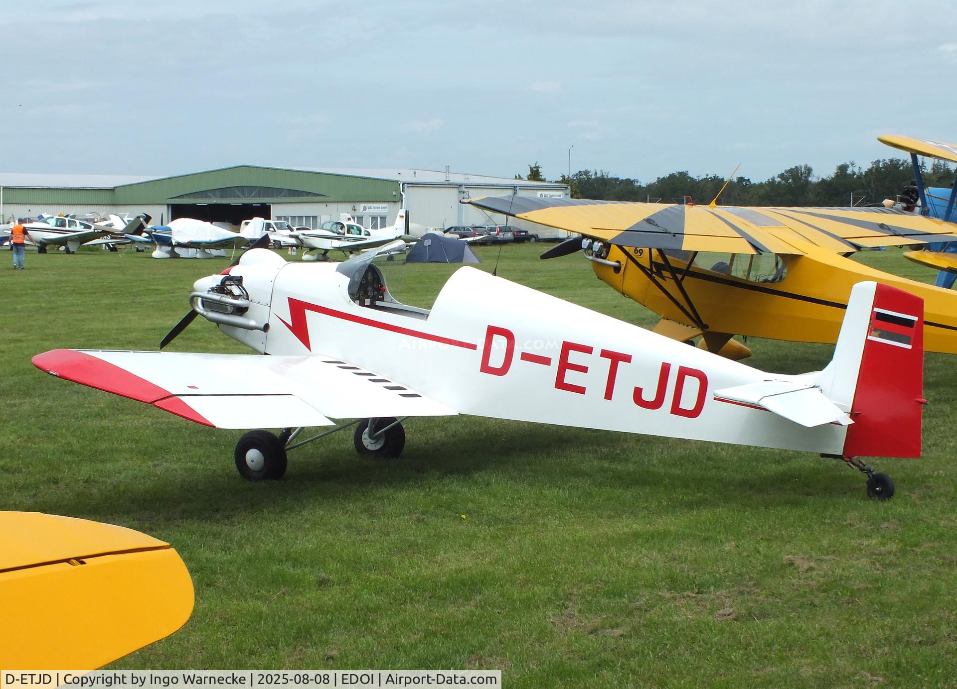 D-ETJD, Druine (Stark) D.31D-1 Turbulent C/N 133, Druine (Stark) D.31D-1 Turbulent at Bienenfarm airfield during the 2025 Quax Bücker-Treffen (Bücker-Meeting) and Vintage Aerobatic World Championships