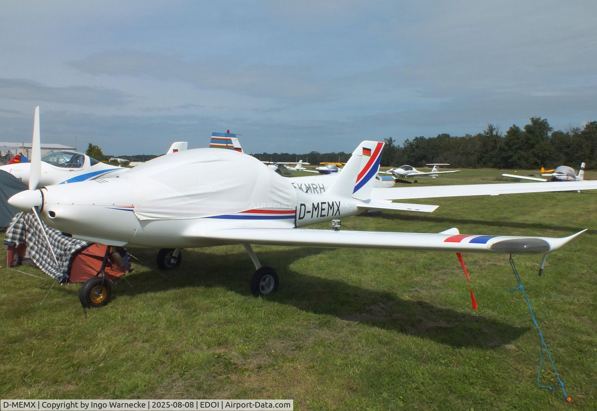 D-MEMX, TL Ultralight TL-96 Sting C/N not found_D-MEMX, TL Ultralight TL-96 Sting at Bienenfarm airfield during the 2025 Quax Bücker-Treffen (Bücker-Meeting) and Vintage Aerobatic World Championships