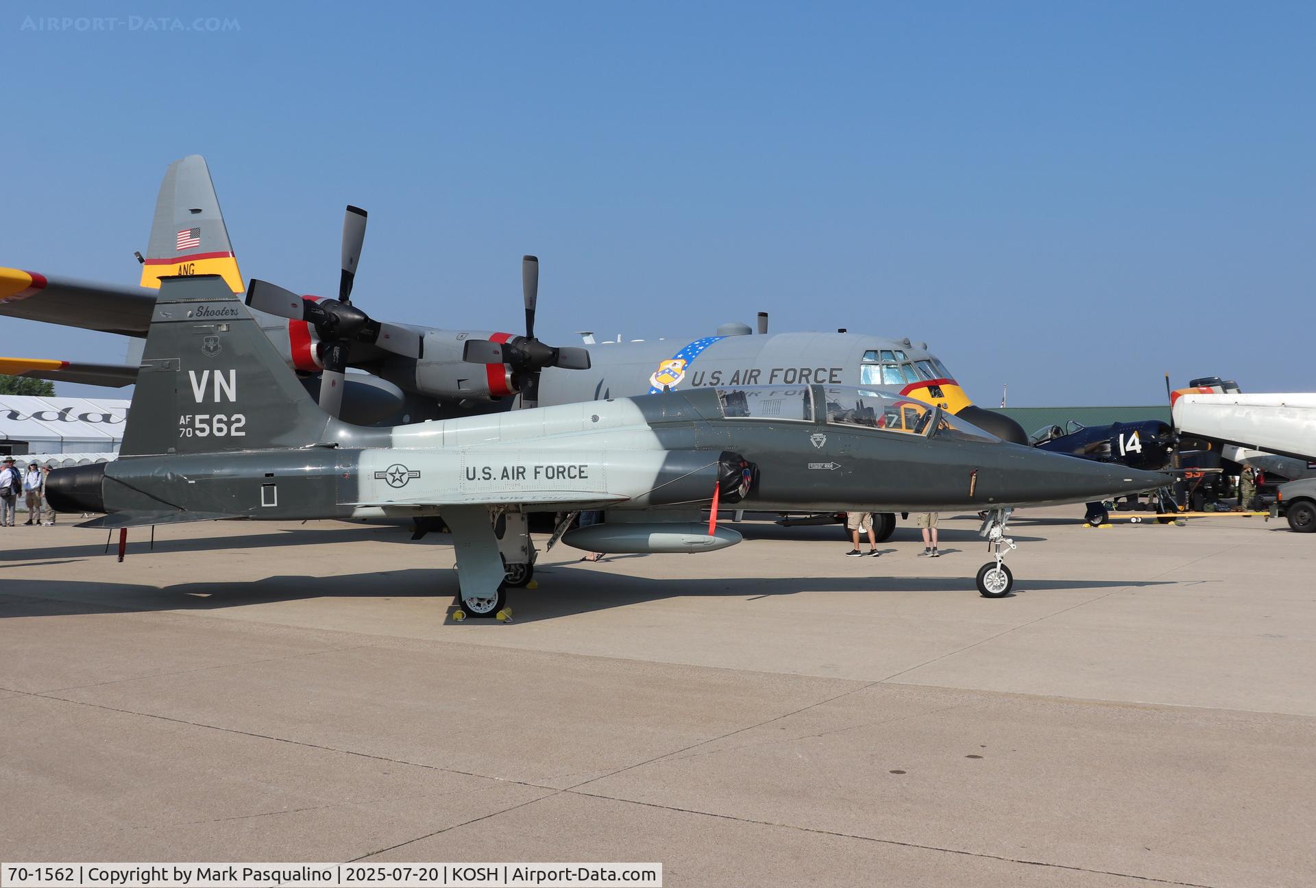70-1562, 1970 Northrop T-38C Talon C/N T.6252, Northrop T-38C