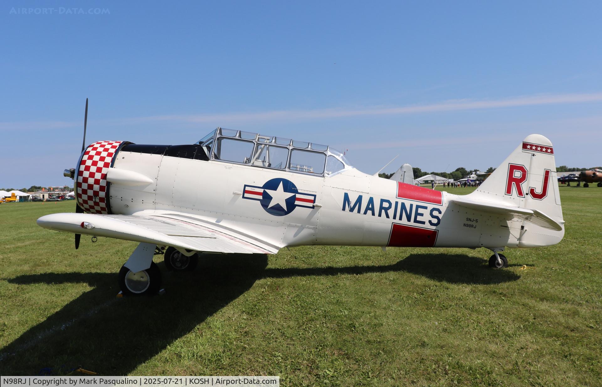N98RJ, 1944 North American SNJ-5C Texan Texan C/N 88-17960, North American SNJ-5C