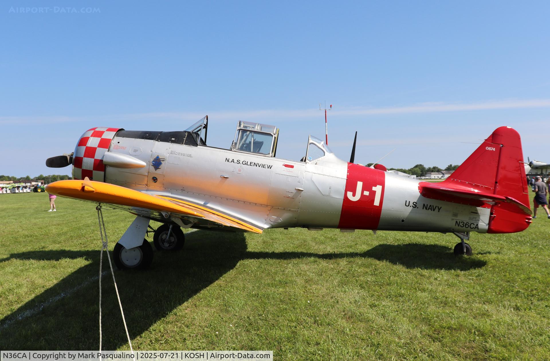 N36CA, North American AT-6D Texan C/N 88-10677, North American AT-6D