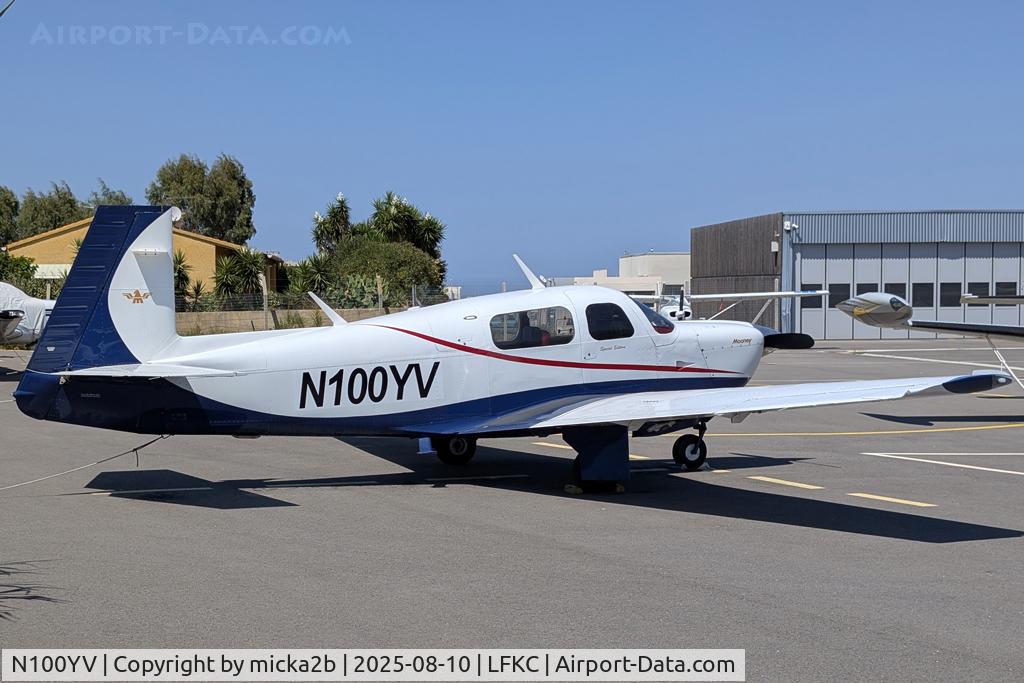 N100YV, Mooney M20J 201 C/N 243194, Parked