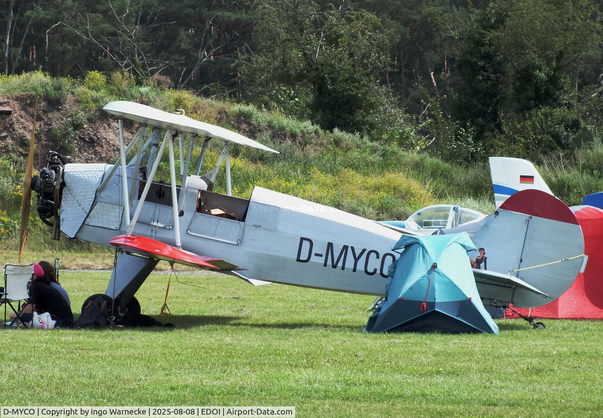 D-MYCO, Flugtechnik Herringhausen Vagabund C/N 15, Flugtechnik Herringhausen Vagabund at Bienenfarm airfield during the 2025 Quax Bücker-Treffen (Bücker-Meeting) and Vintage Aerobatic World Championships