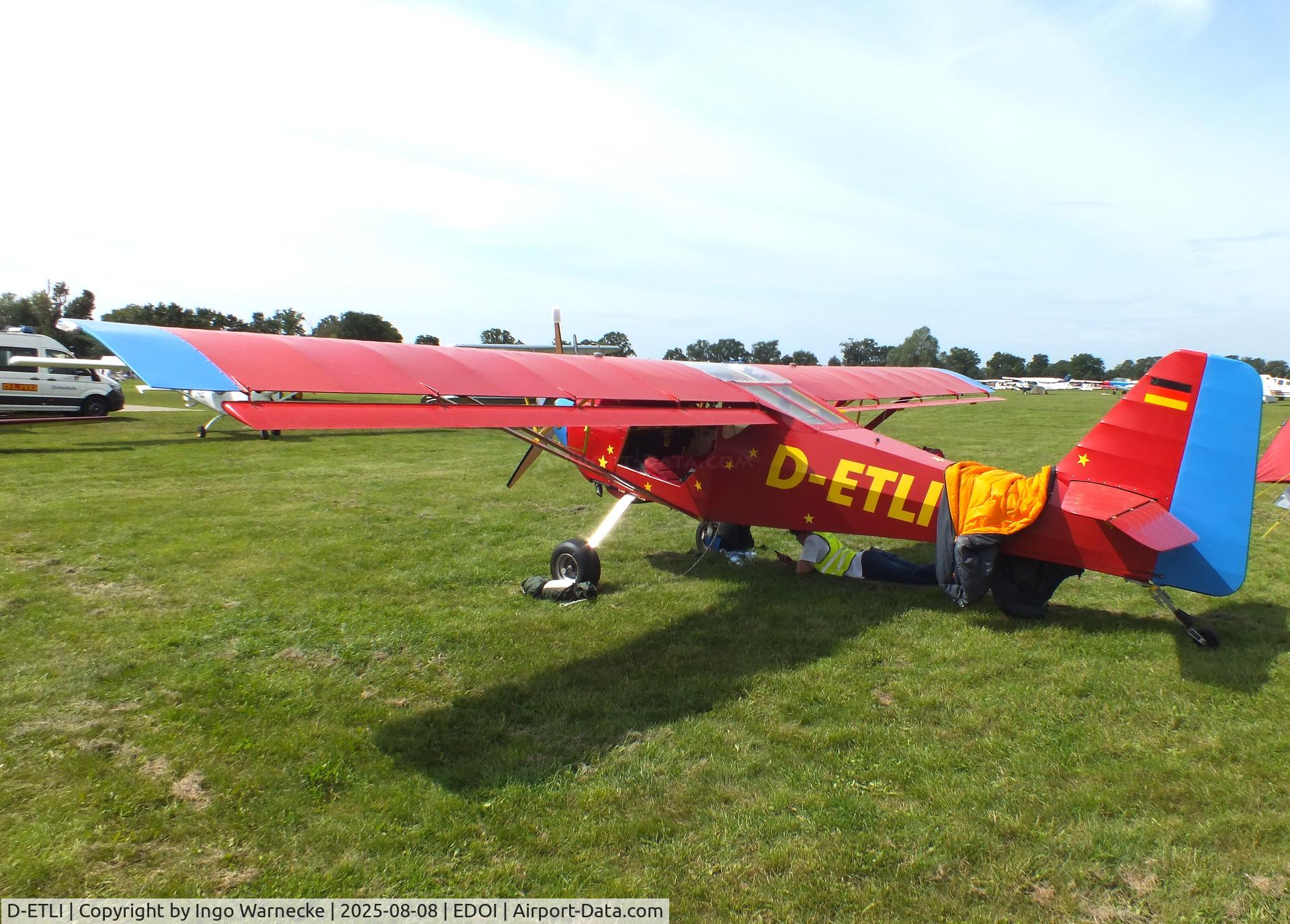 D-ETLI, Skystar Kitfox 4-1200 Speedster C/N KBS-077, SkyStar Kitfox 4-1200 Speedster at Bienenfarm airfield during the 2025 Quax Bücker-Treffen (Bücker-Meeting) and Vintage Aerobatic World Championships