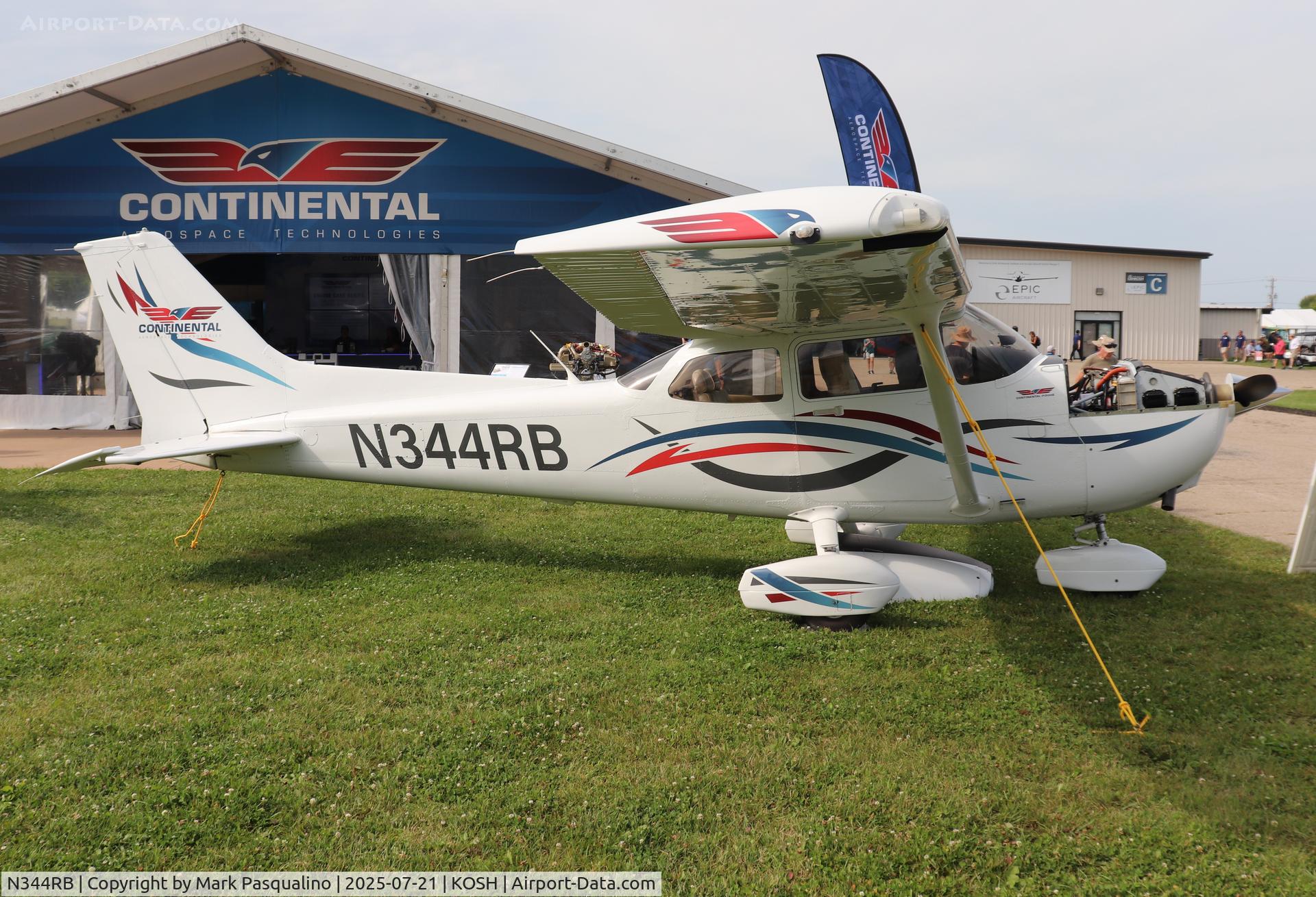 N344RB, Cessna 172S C/N 172S11133, Cessna 172S