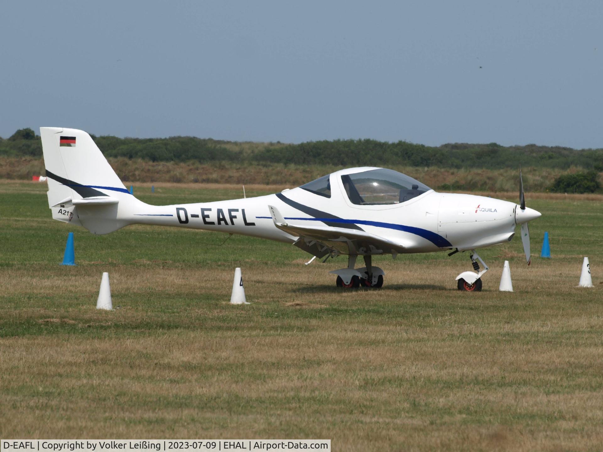 D-EAFL, Socata TB-10 Tobago C/N 783, parking
