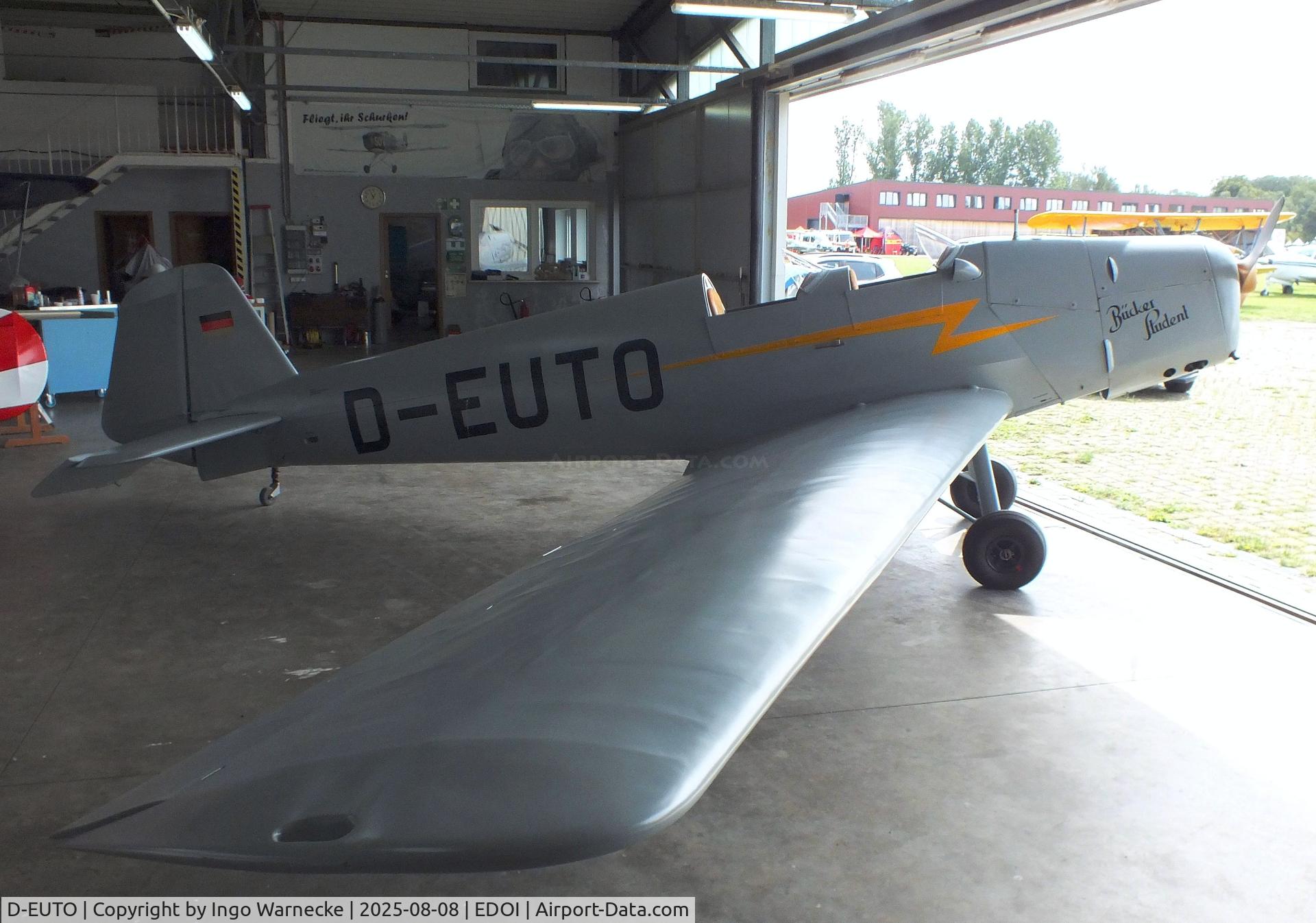 D-EUTO, 1939 Bucker Bu-180B Student C/N 2115, Bücker Bü 180B Student at Bienenfarm airfield during the 2025 Quax Bücker-Treffen (Bücker-Meeting) and Vintage Aerobatic World Championships