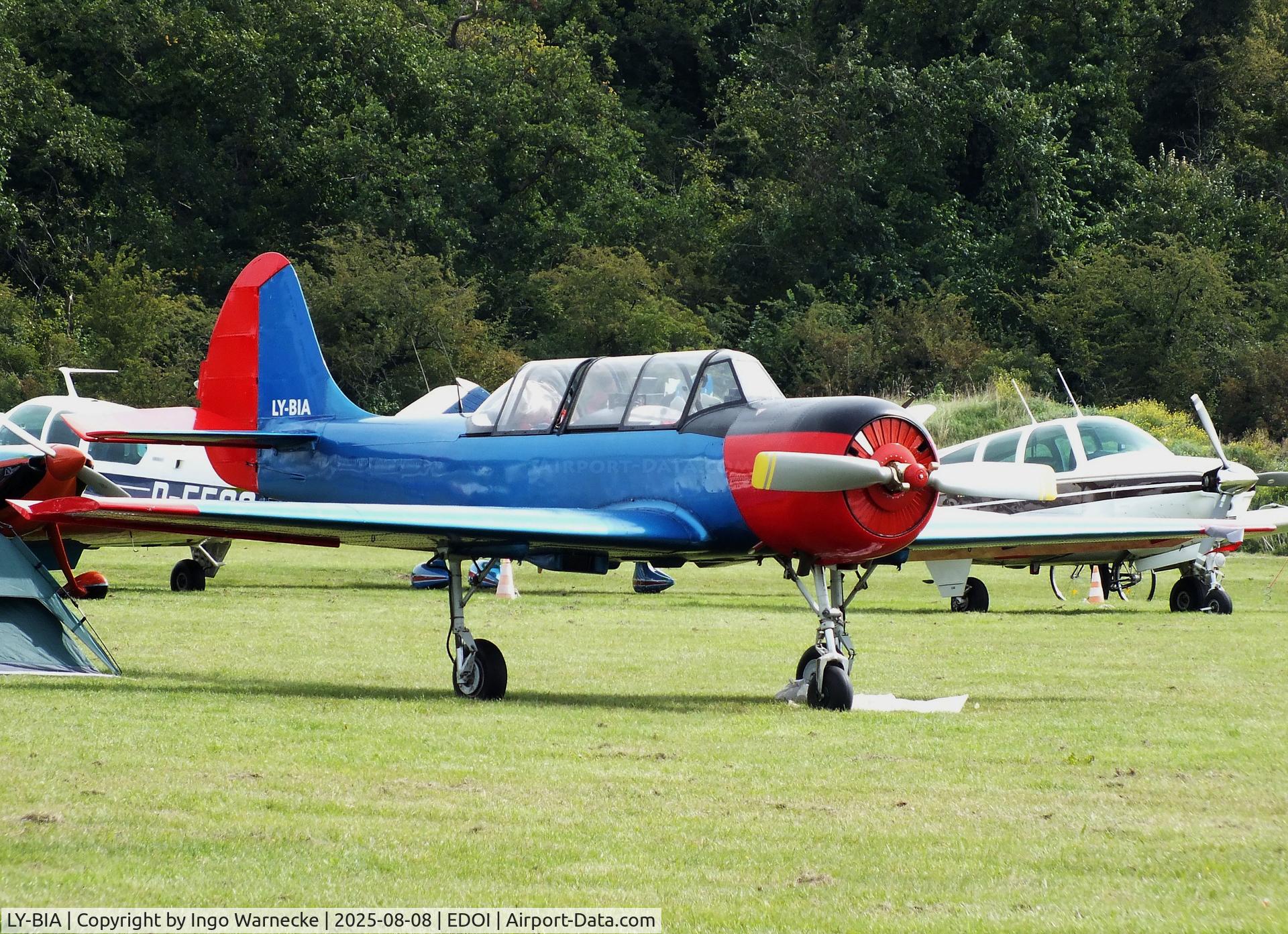 LY-BIA, 1980 Yakovlev Yak-52 C/N 801002, Yakovlev Yak-52 at Bienenfarm airfield during the 2025 Quax Bücker-Treffen (Bücker-Meeting) and Vintage Aerobatic World Championships