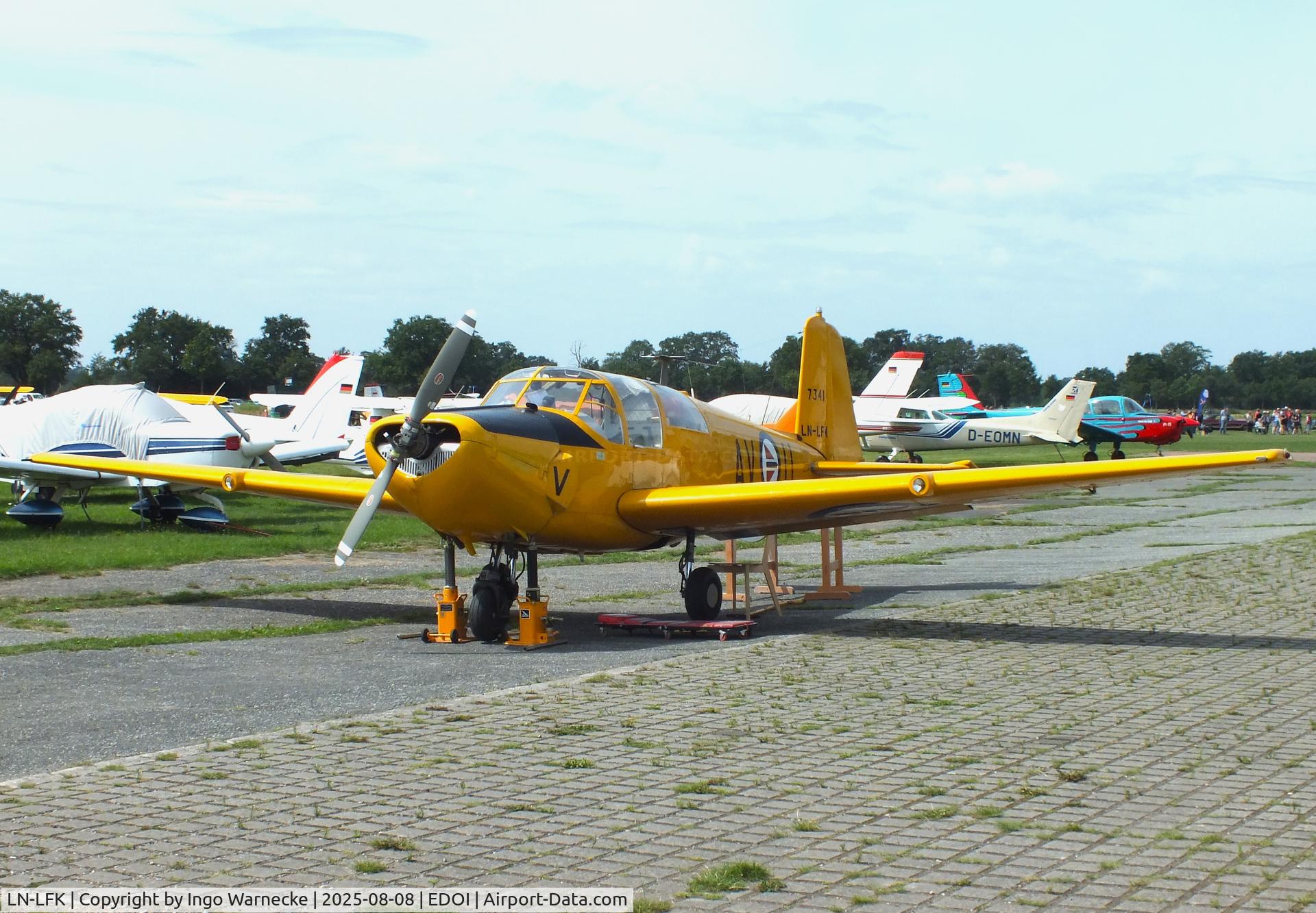 LN-LFK, Saab 91B-2 Safir C/N 91-341, SAAB 91B-2 Safir at Bienenfarm airfield during the 2025 Quax Bücker-Treffen (Bücker-Meeting) and Vintage Aerobatic World Championships