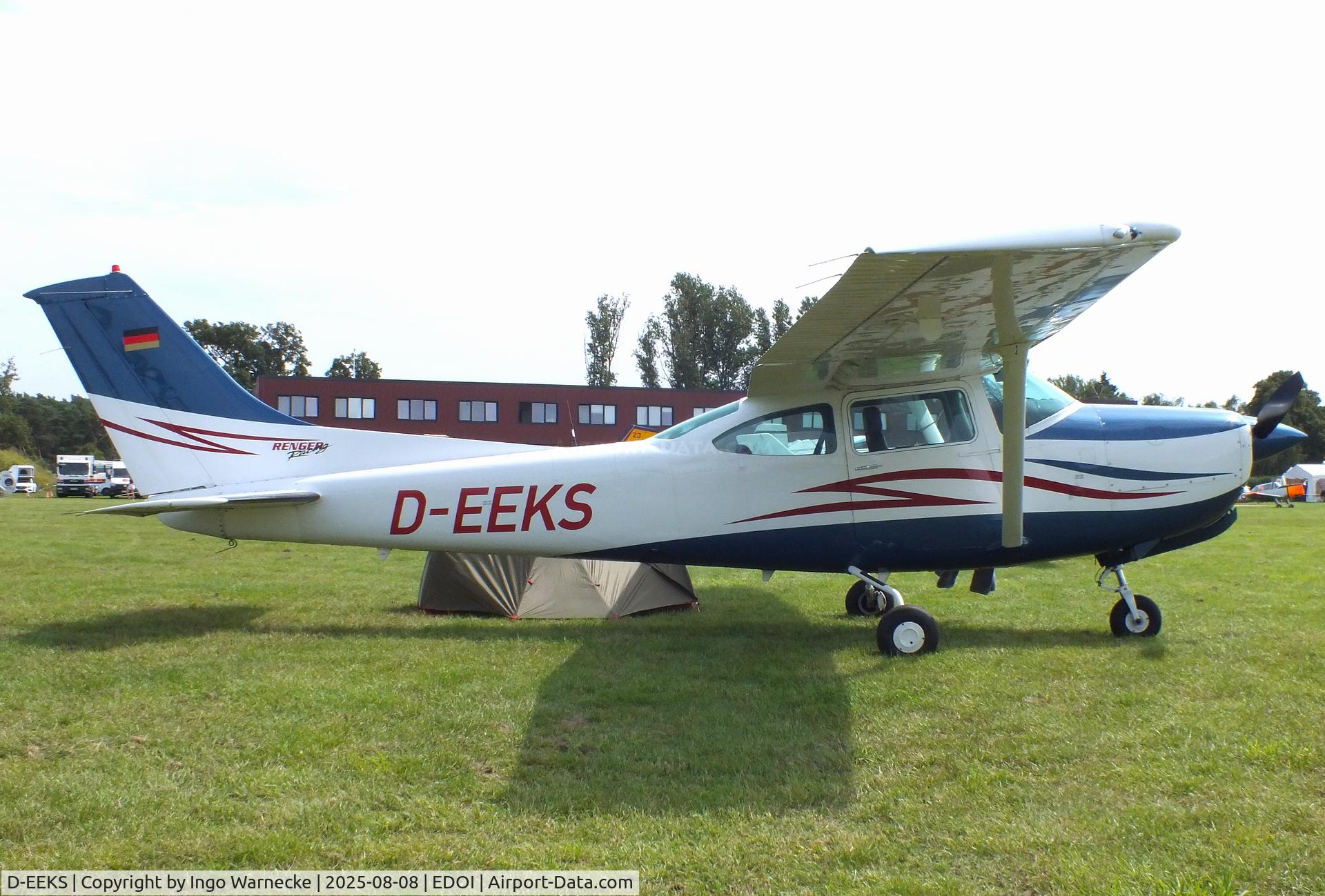 D-EEKS, 1979 Cessna TR182 Turbo Skylane RG Turbo Skylane RG C/N R18200990, Cessna TR182 Turbo Skylane RG at Bienenfarm airfield during the 2025 Quax Bücker-Treffen (Bücker-Meeting) and Vintage Aerobatic World Championships