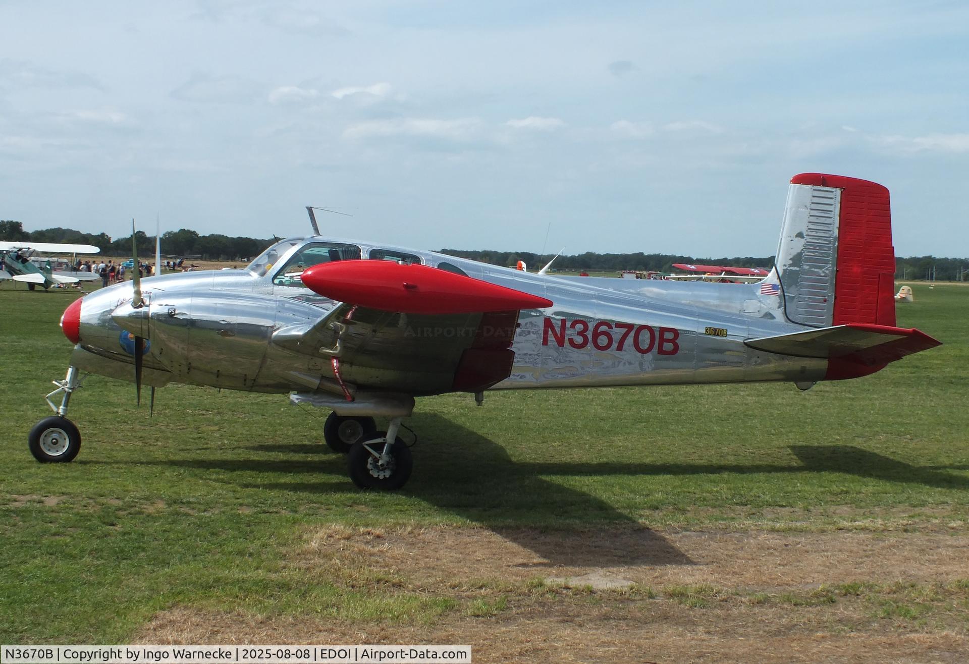 N3670B, 1954 Beech B50 C/N CH-63, Beechcraft B50 Twin Bonanza at Bienenfarm airfield during the 2025 Quax Bücker-Treffen (Bücker-Meeting) and Vintage Aerobatic World Championships