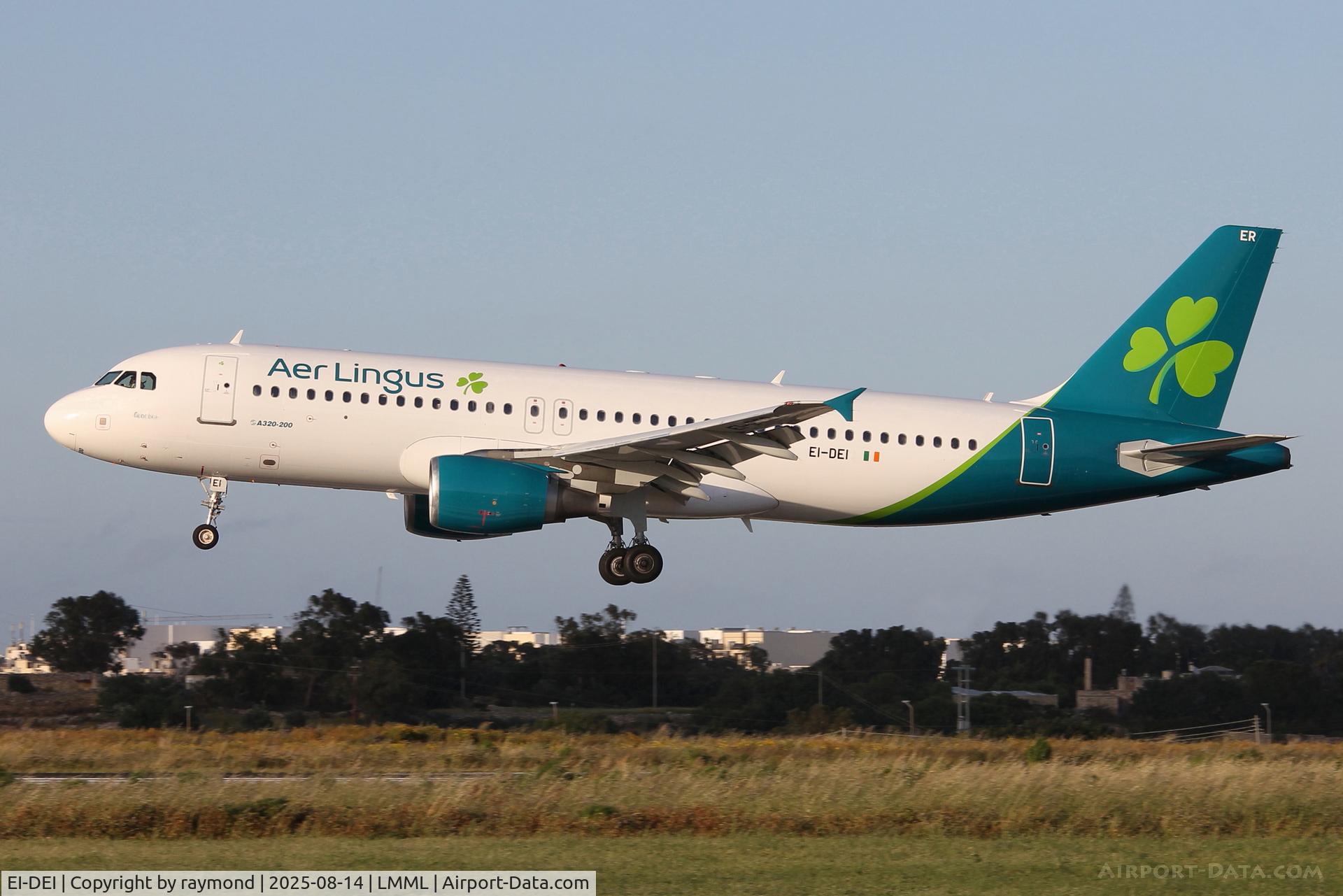EI-DEI, 2005 Airbus A320-214 C/N 2374, Airbus A320-214 reg EI-DEI of Aer Lingus landing in Malta on a scheduled flight from Dublin.