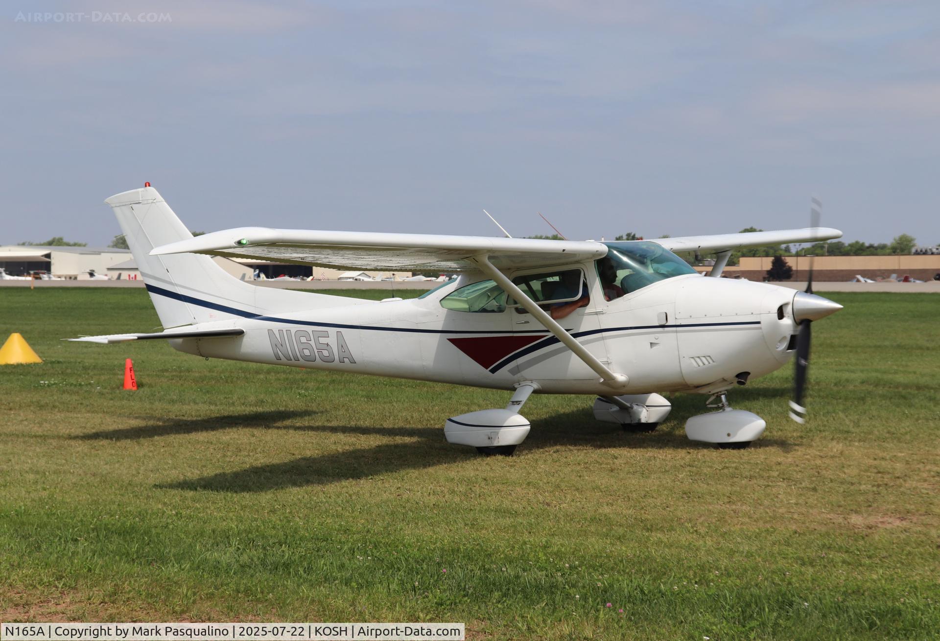 N165A, 1979 Cessna 182Q Skylane C/N 18267062, Cessna 182Q