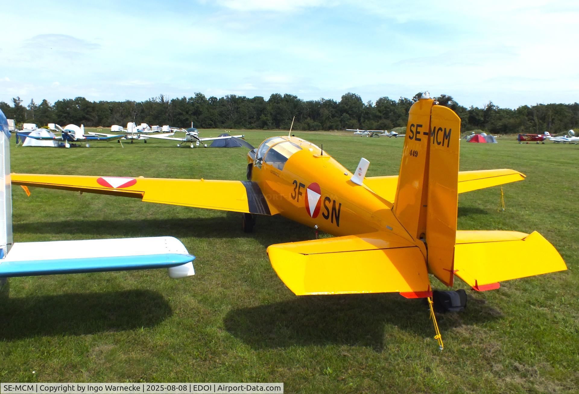 SE-MCM, Saab 91D Safir C/N 91-449, Saab 91D Safir at Bienenfarm airfield during the 2025 Quax Bücker-Treffen (Bücker-Meeting) and Vintage Aerobatic World Championships