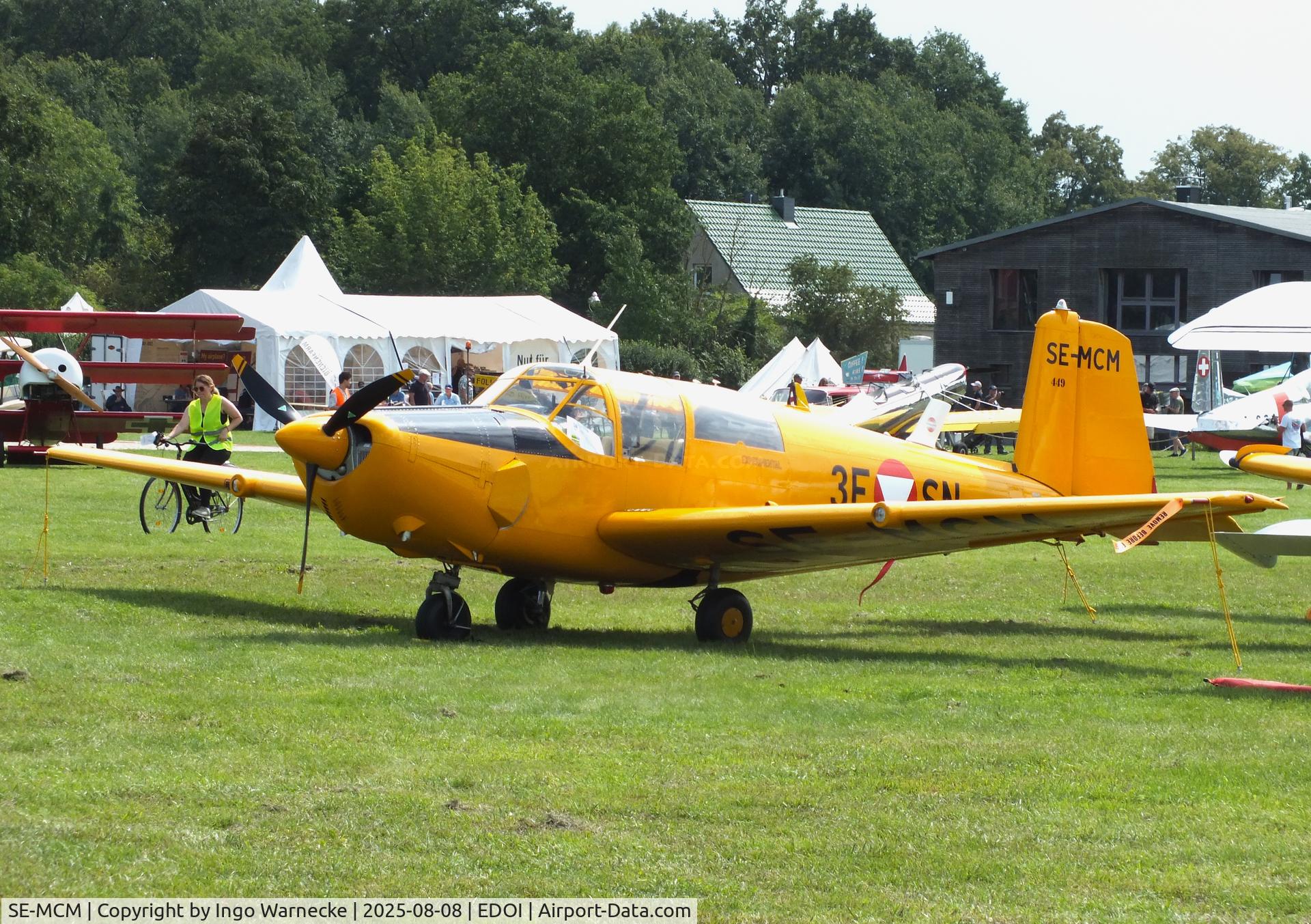 SE-MCM, Saab 91D Safir C/N 91-449, Saab 91D Safir at Bienenfarm airfield during the 2025 Quax Bücker-Treffen (Bücker-Meeting) and Vintage Aerobatic World Championships