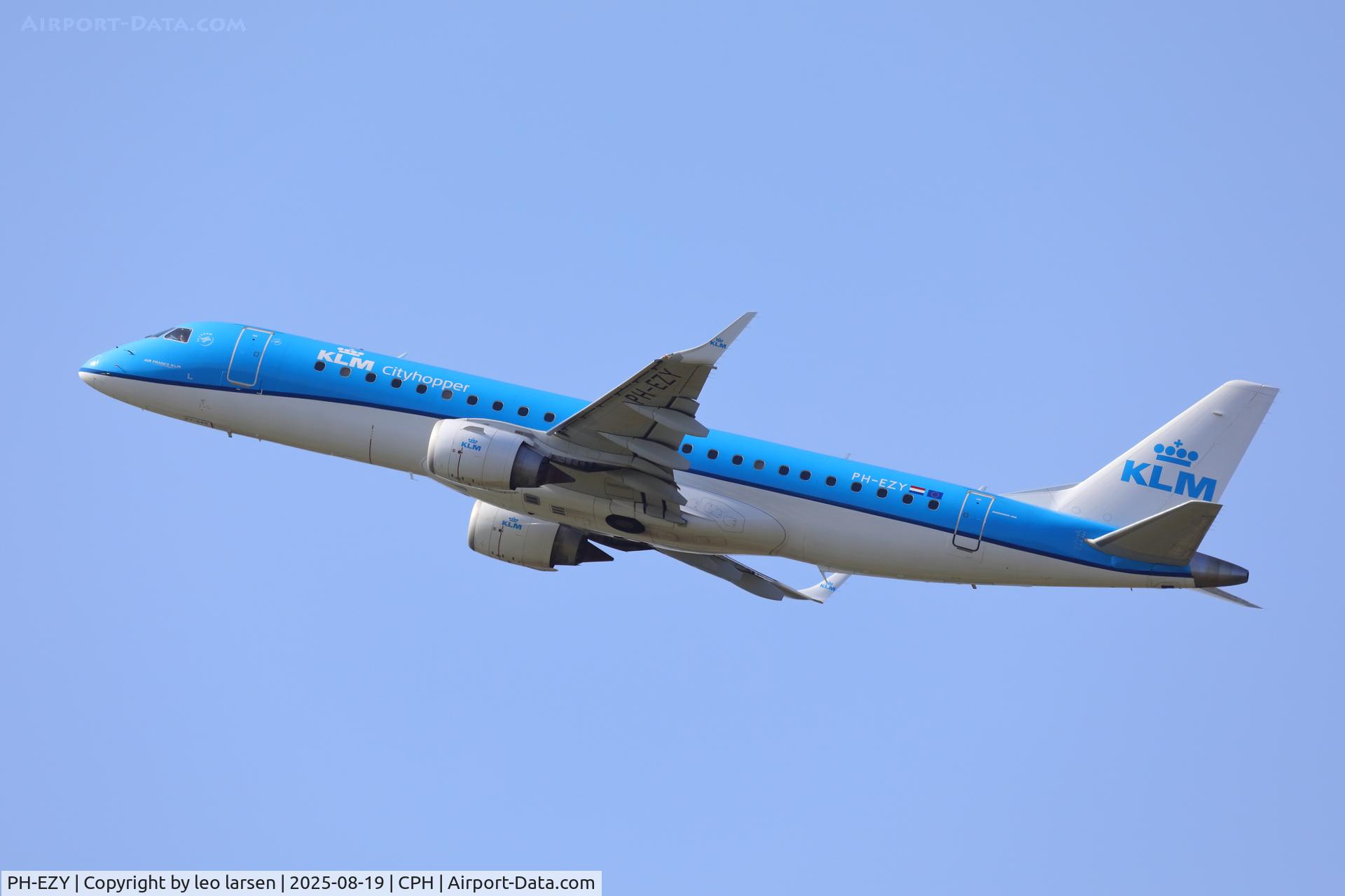 PH-EZY, 2013 Embraer 190STD (ERJ-190-100) C/N 19000649, Copenhagen 19.8.2025