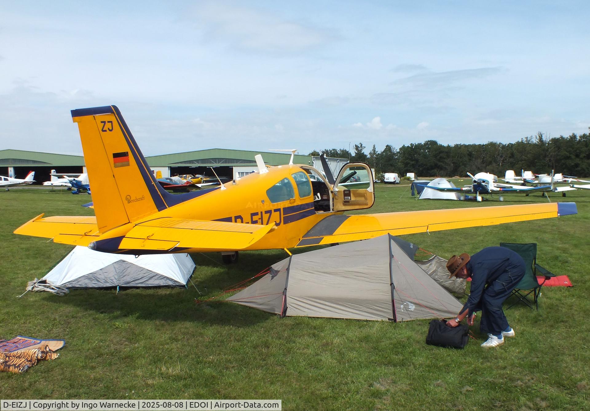 D-EIZJ, 1978 Beech F33A Bonanza C/N CE-788, Beechcraft F33A Bonanza at Bienenfarm airfield during the 2025 Quax Bücker-Treffen (Bücker-Meeting) and Vintage Aerobatic World Championships