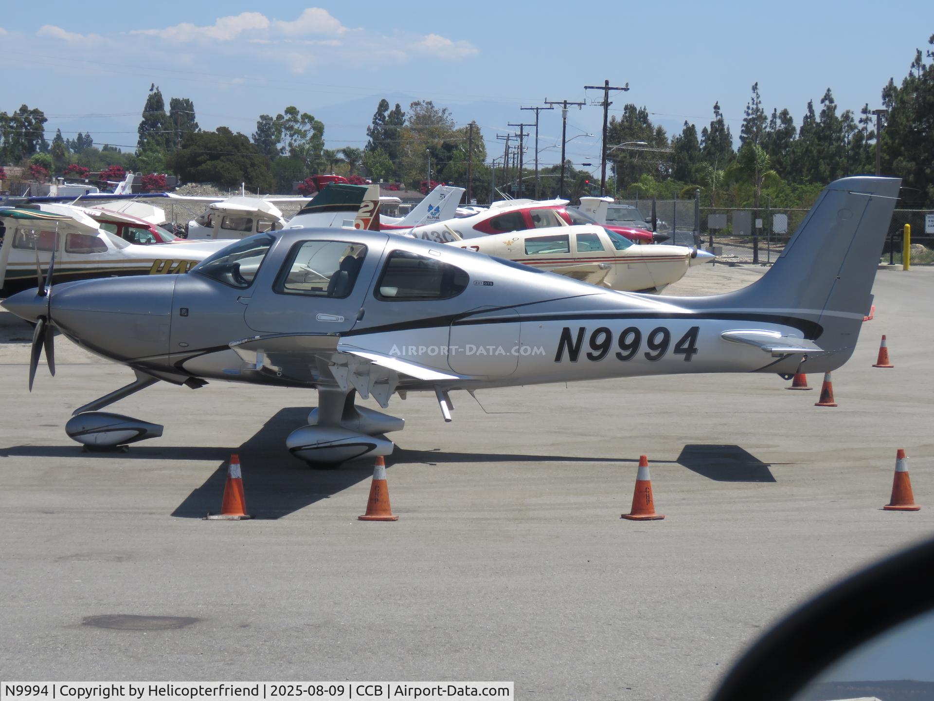 N9994, 2024 Cirrus SR22T GTS C/N 9809, Parked