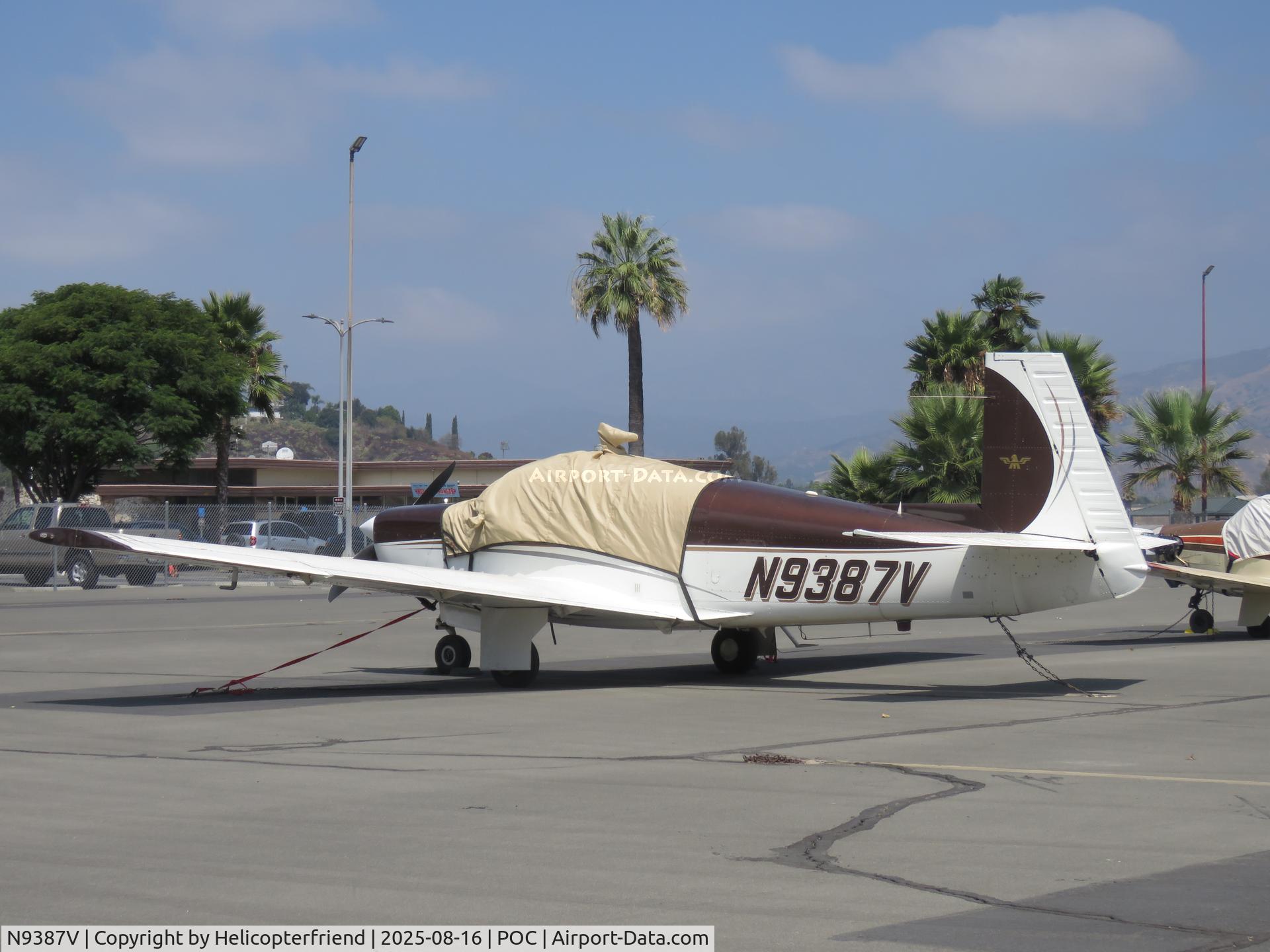 N9387V, 1969 Mooney M20F Executive C/N 700018, Parked & covered