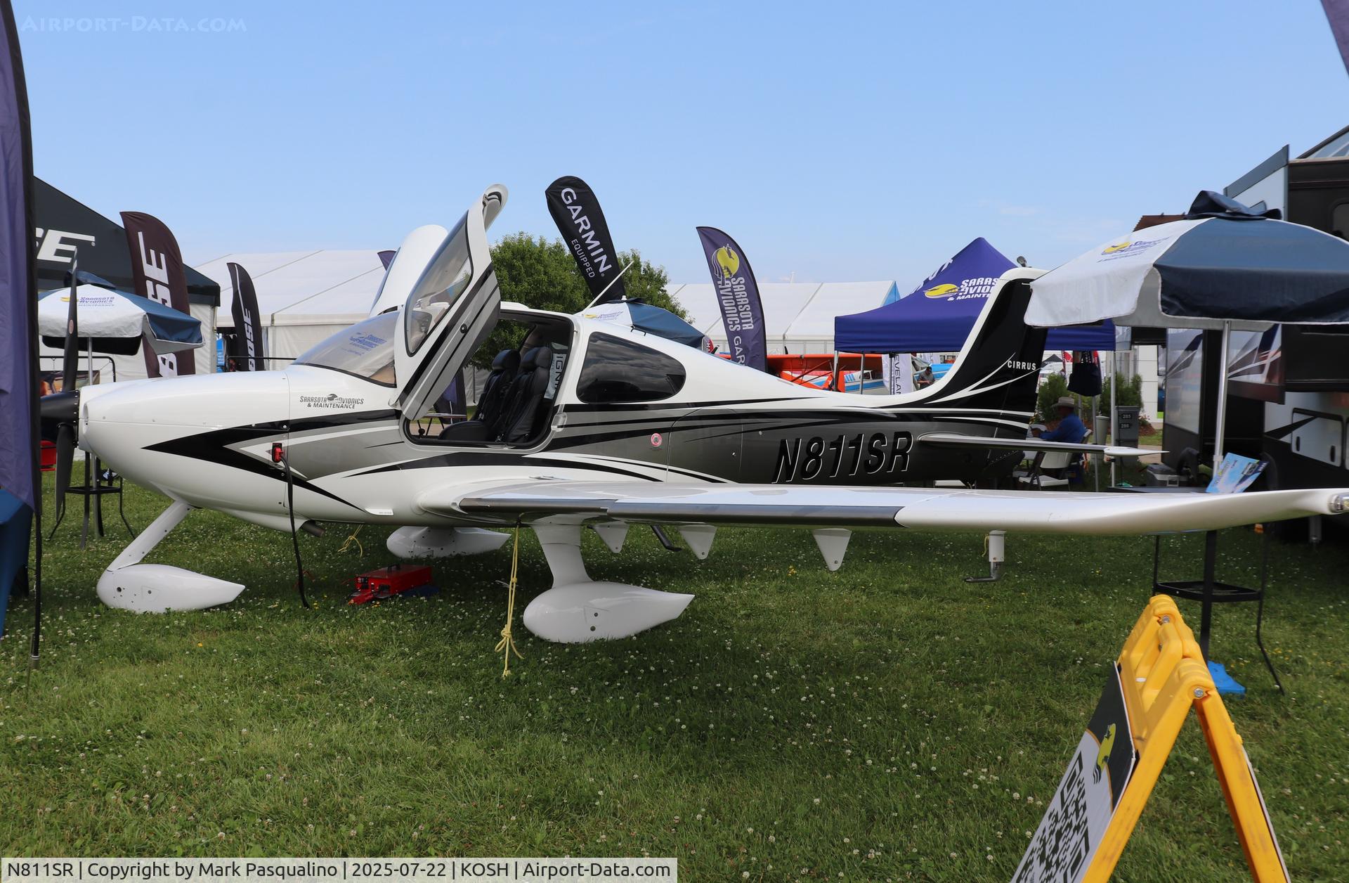 N811SR, 2006 Cirrus SR22 C/N 2270, Cirrus SR22