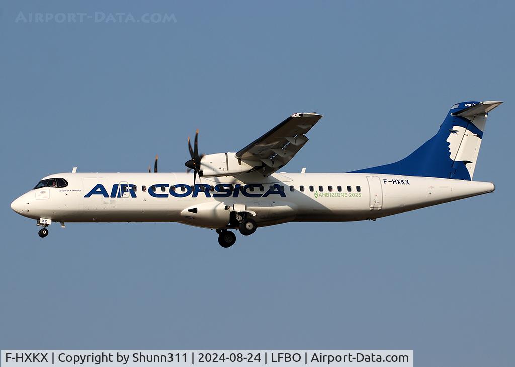 F-HXKX, 2024 ATR 72-600 C/N 1690, Landing rwy 32L... Additional patch on rear fuselage...