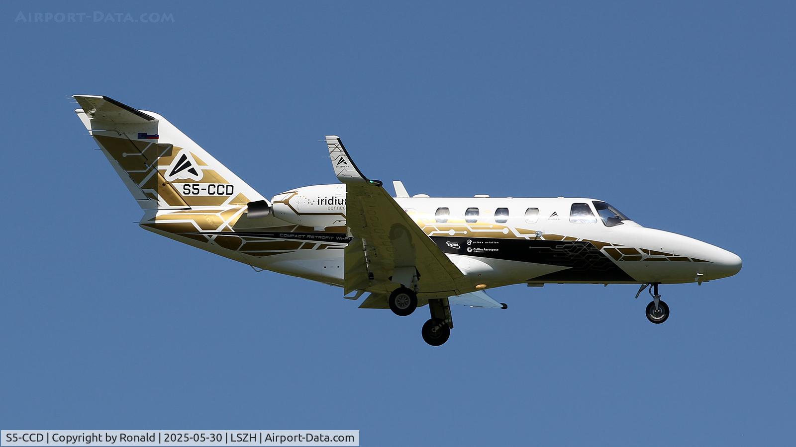 S5-CCD, 1996 Cessna 525 CitationJet C/N 525-0143, at zrh