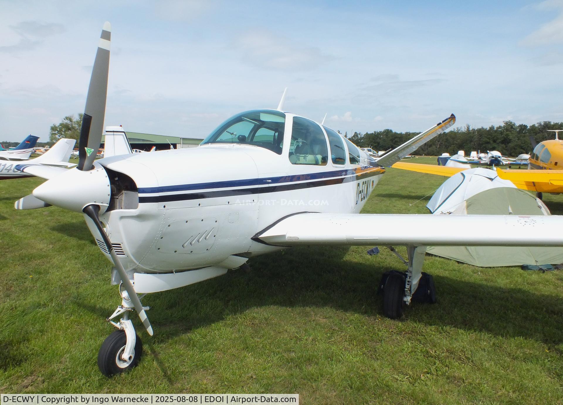 D-ECWY, 1966 Beech V35 Bonanza C/N D-8079, Beechcraft V35 Bonanza at Bienenfarm airfield during the 2025 Quax Bücker-Treffen (Bücker-Meeting) and Vintage Aerobatic World Championships