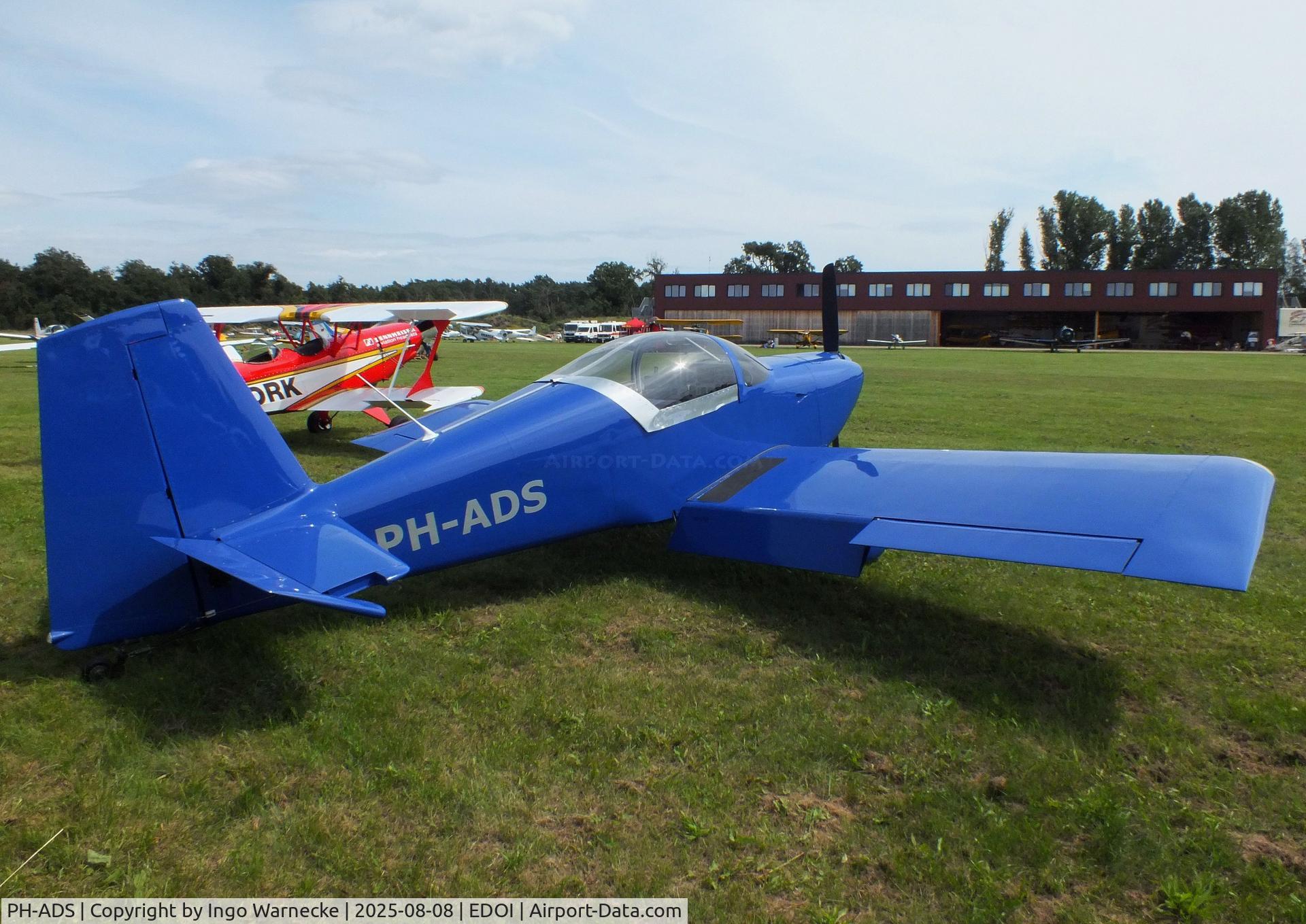 PH-ADS, 2013 Vans RV 7 C/N 73833, Vans RV-7 at Bienenfarm airfield during the 2025 Quax Bücker-Treffen (Bücker-Meeting) and Vintage Aerobatic World Championships