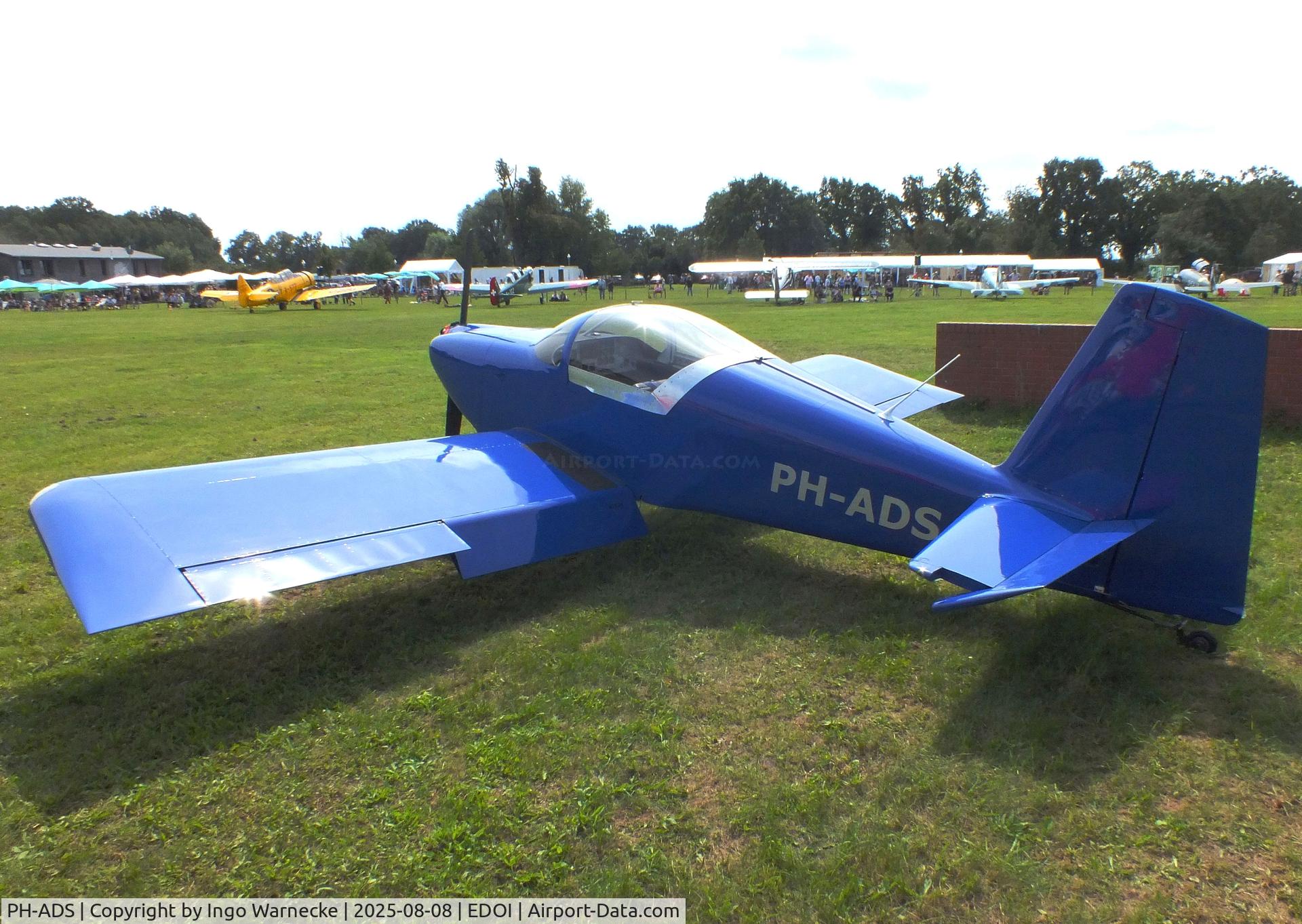 PH-ADS, 2013 Vans RV 7 C/N 73833, Vans RV-7 at Bienenfarm airfield during the 2025 Quax Bücker-Treffen (Bücker-Meeting) and Vintage Aerobatic World Championships