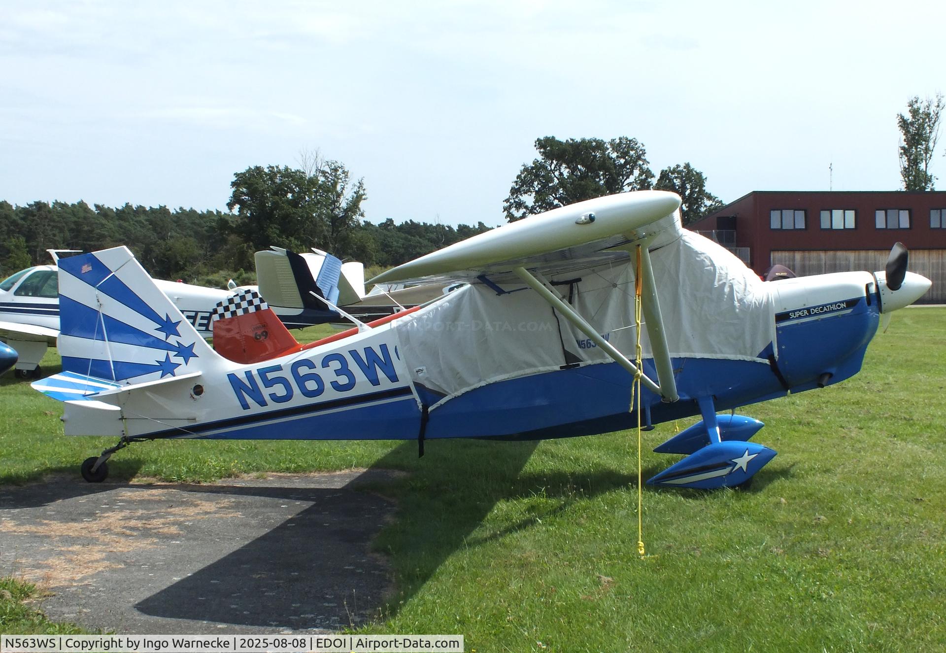 N563WS, 2005 American Champion 8KCAB Decathlon C/N 995-2005, American Champion 8KCAB Super Decathlon at Bienenfarm airfield during the 2025 Quax Bücker-Treffen (Bücker-Meeting) and Vintage Aerobatic World Championships