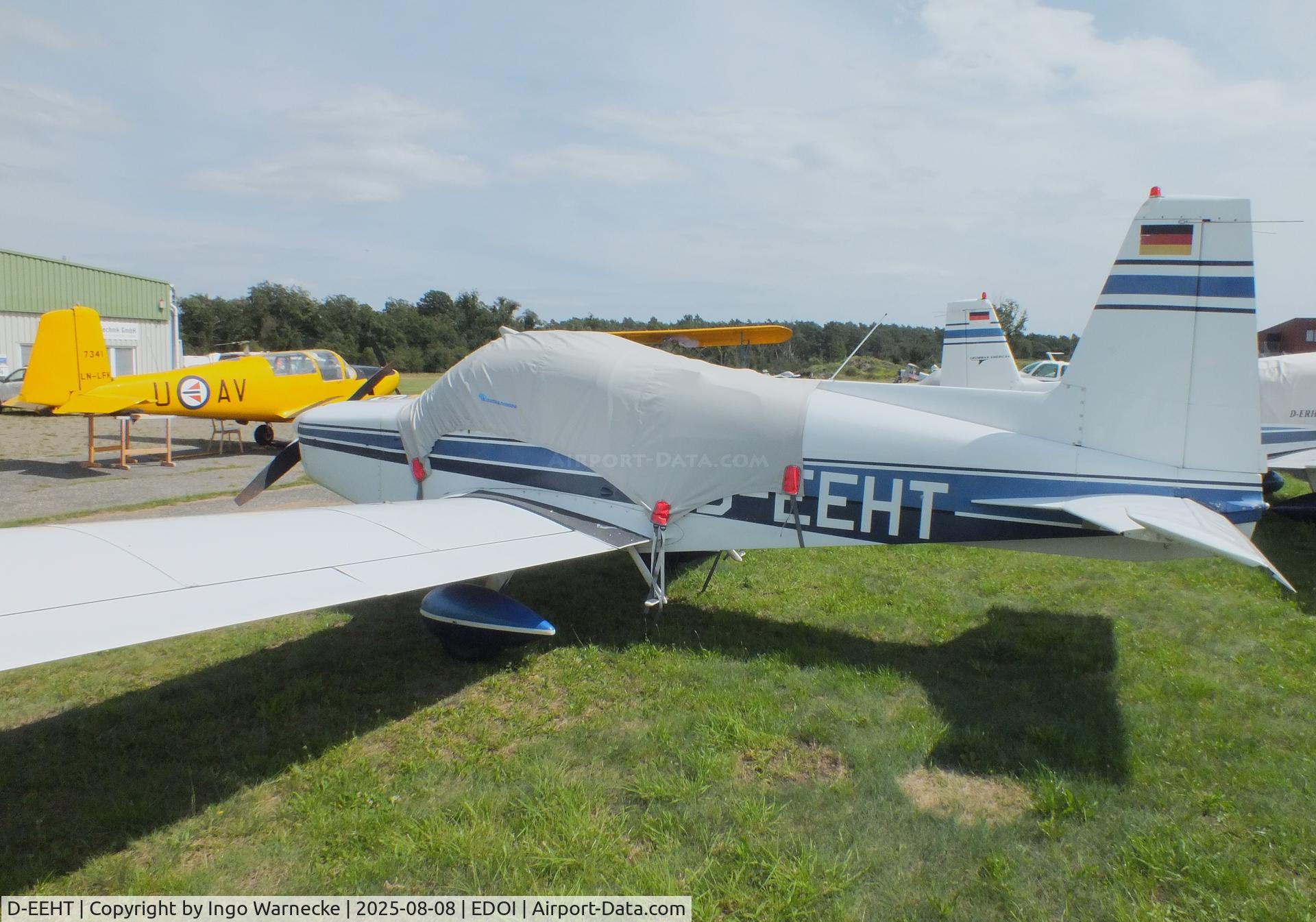 D-EEHT, Grumman American AA-5 Traveler C/N AA5-0412, Grumman American AA-5 Traveler at Bienenfarm airfield during the 2025 Quax Bücker-Treffen (Bücker-Meeting) and Vintage Aerobatic World Championships