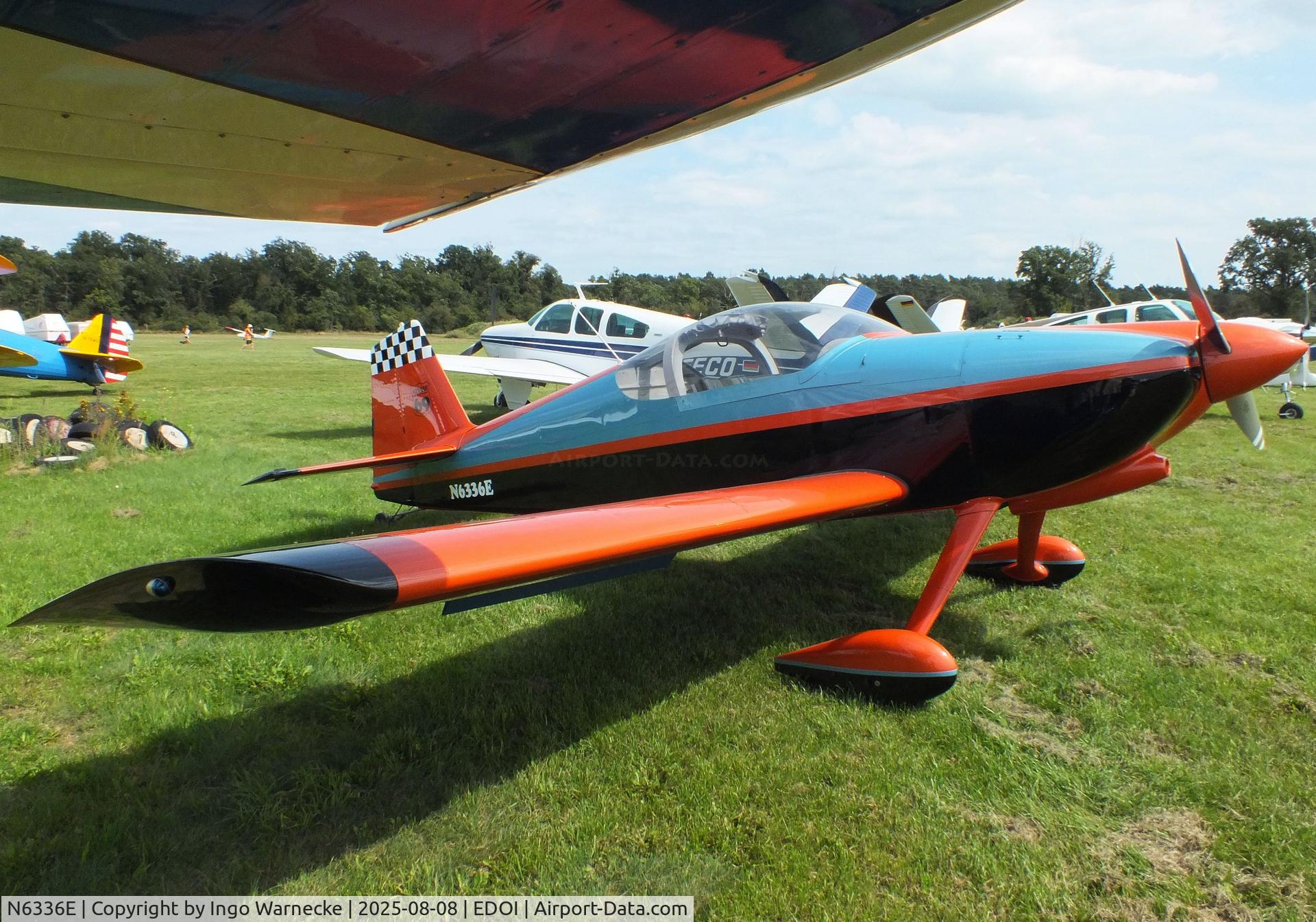 N6336E, 1998 Vans RV-6 C/N 21394, Vans RV-6 at Bienenfarm airfield during the 2025 Quax Bücker-Treffen (Bücker-Meeting) and Vintage Aerobatic World Championships