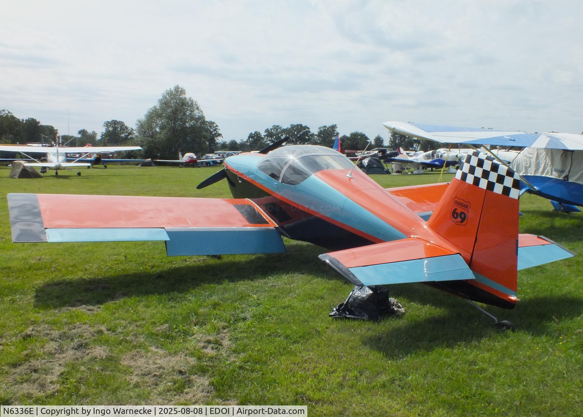N6336E, 1998 Vans RV-6 C/N 21394, Vans RV-6 at Bienenfarm airfield during the 2025 Quax Bücker-Treffen (Bücker-Meeting) and Vintage Aerobatic World Championships