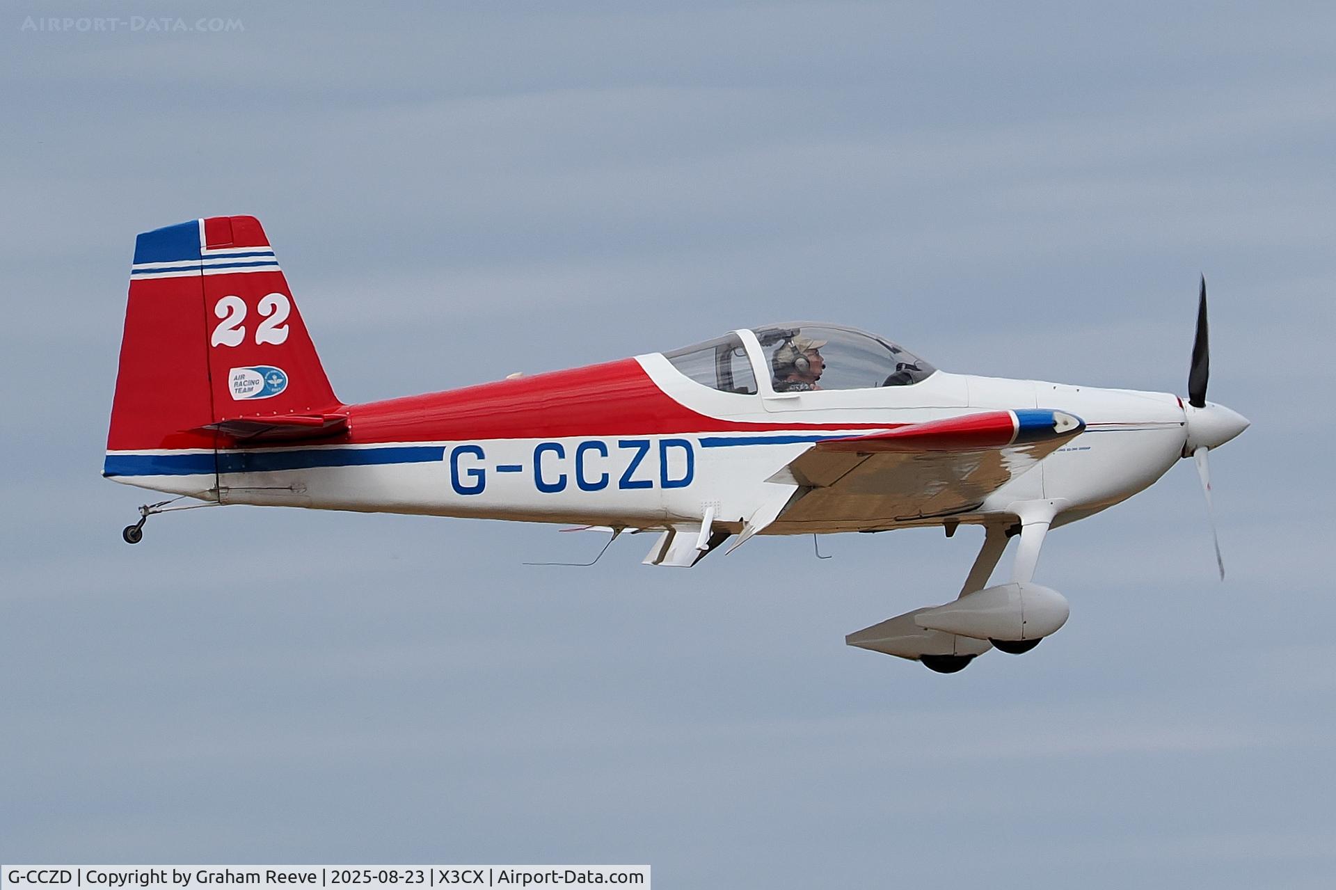 G-CCZD, 2004 Vans RV-7 C/N PFA 323-14087, Landing at Northrepps.