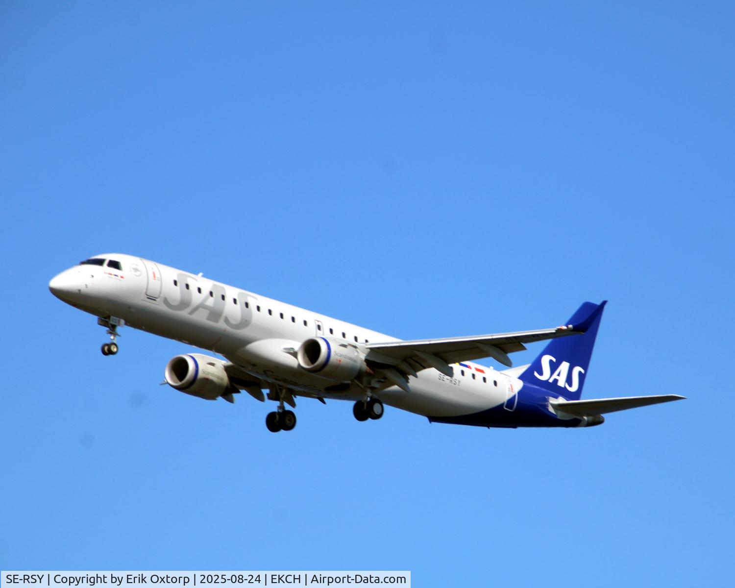 SE-RSY, 2017 Embraer ERJ 190-200LR(195LR) C/N 19000725, SE-RSY first day in commercial service for SAS. Landing rw 22L