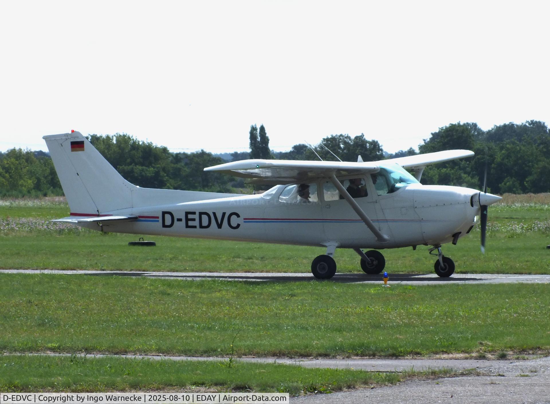 D-EDVC, 1976 Reims F172M Skyhawk C/N 1442, Cessna (Reims) F172M Skyhawk at Strausberg airfield '2508