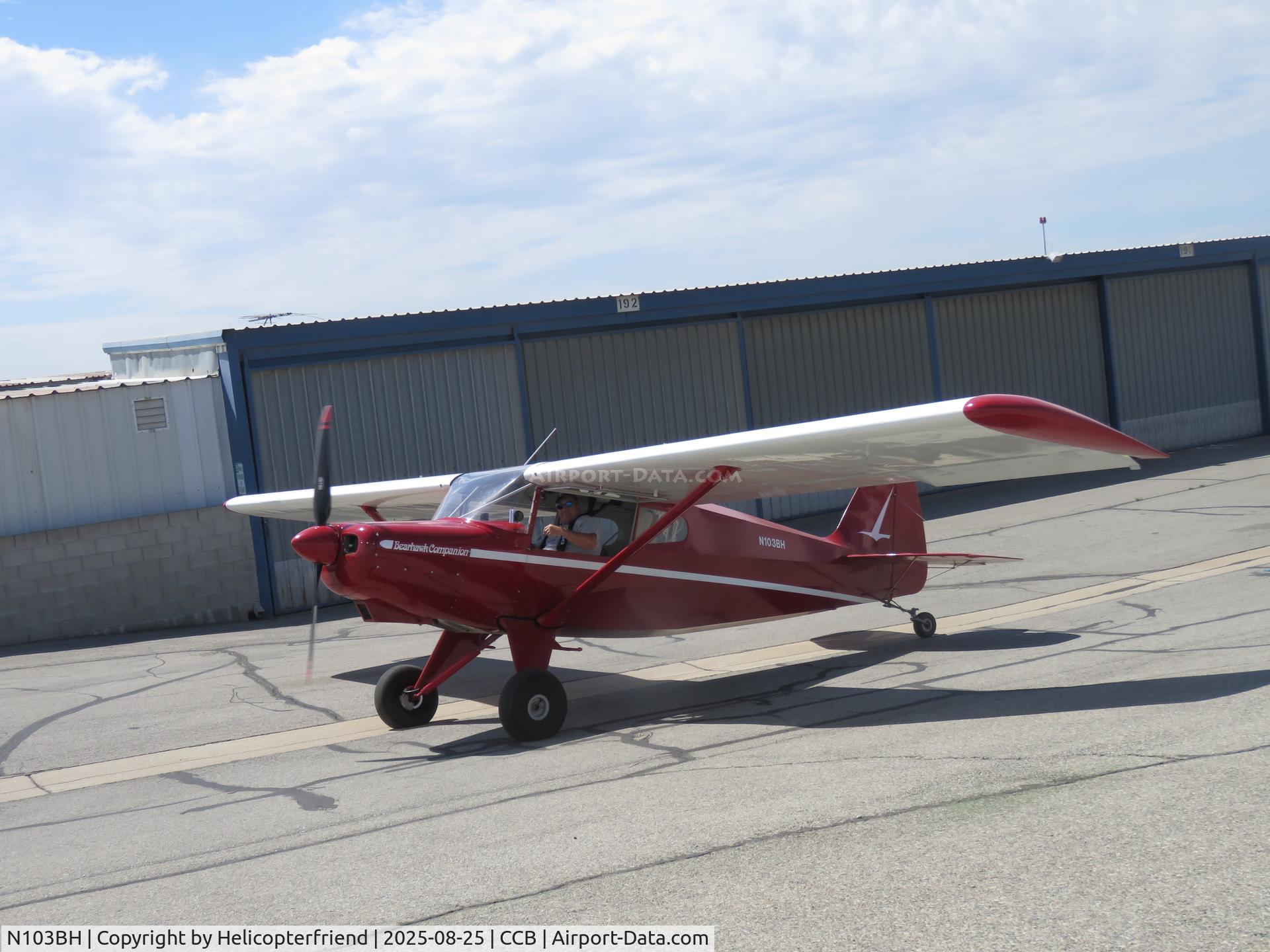 N103BH, 2021 Avipro Bearhawk Companion C/N 3C-5C/6C-1613C, Friendly pilot wave while passing