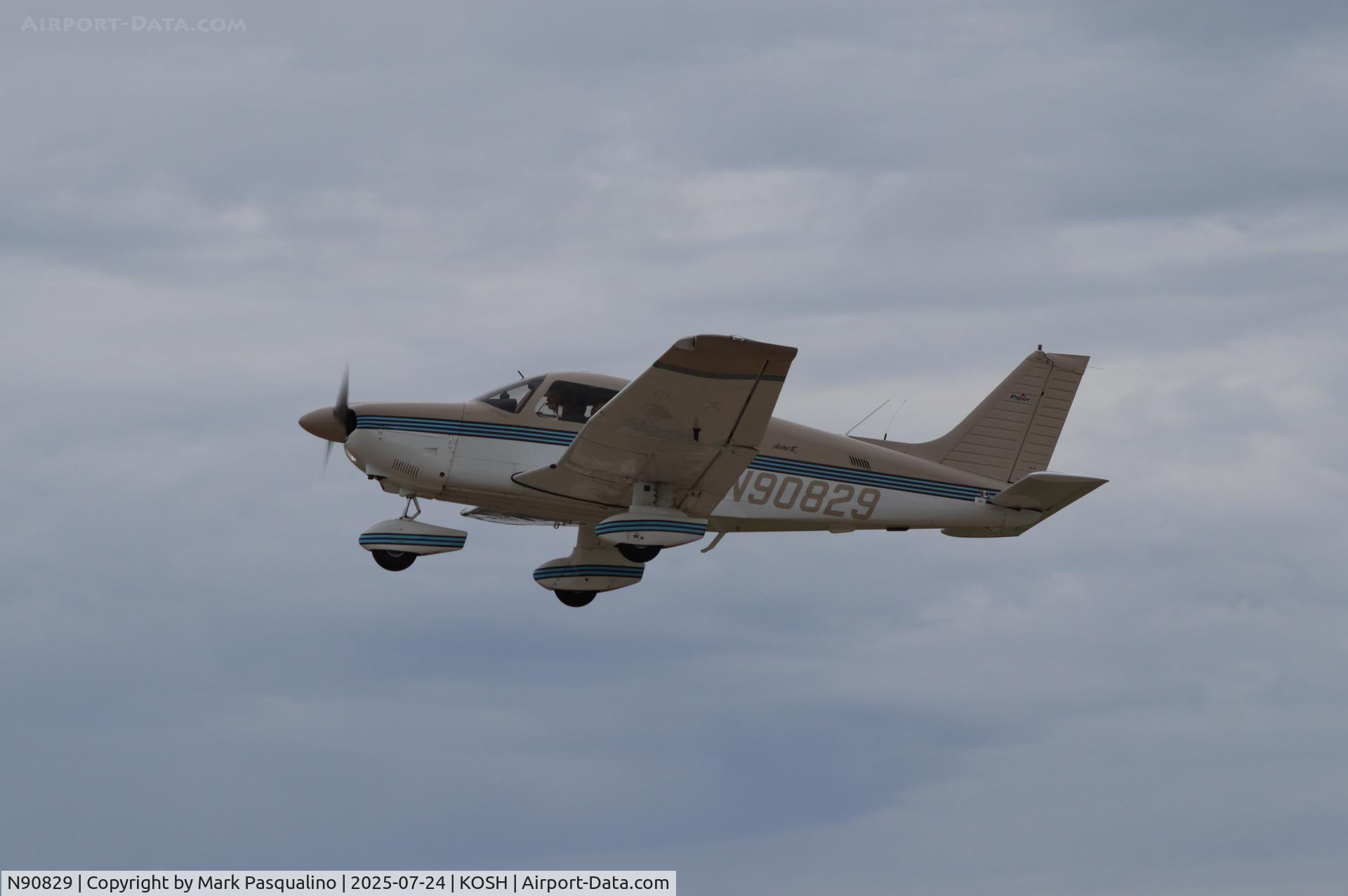 N90829, 1985 Piper PA-28-181 C/N 28-8690011, Piper PA-28-181