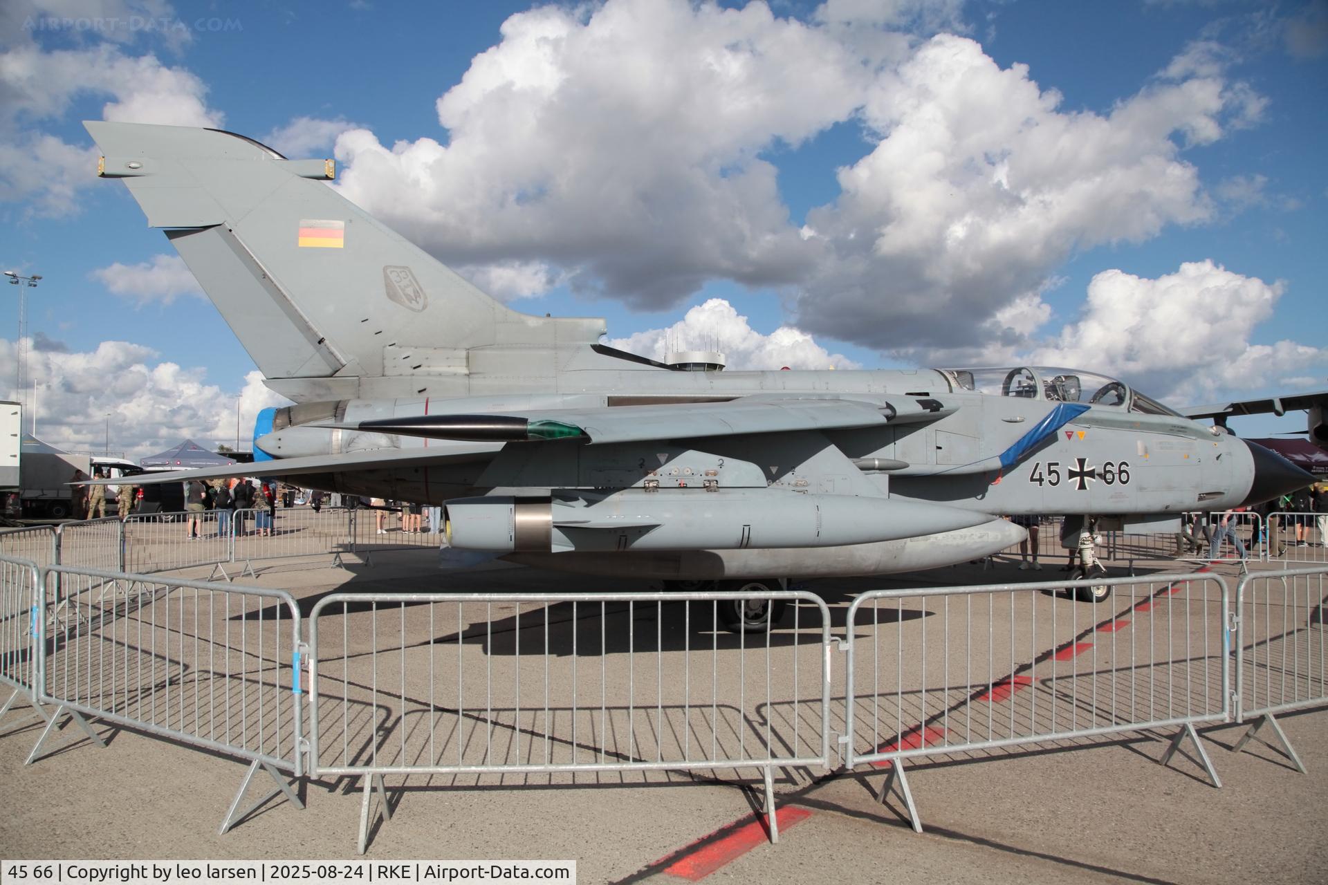 45 66, Panavia Tornado IDS C/N 667/GS210/4266, Roskilde Air Show 24.5.2025