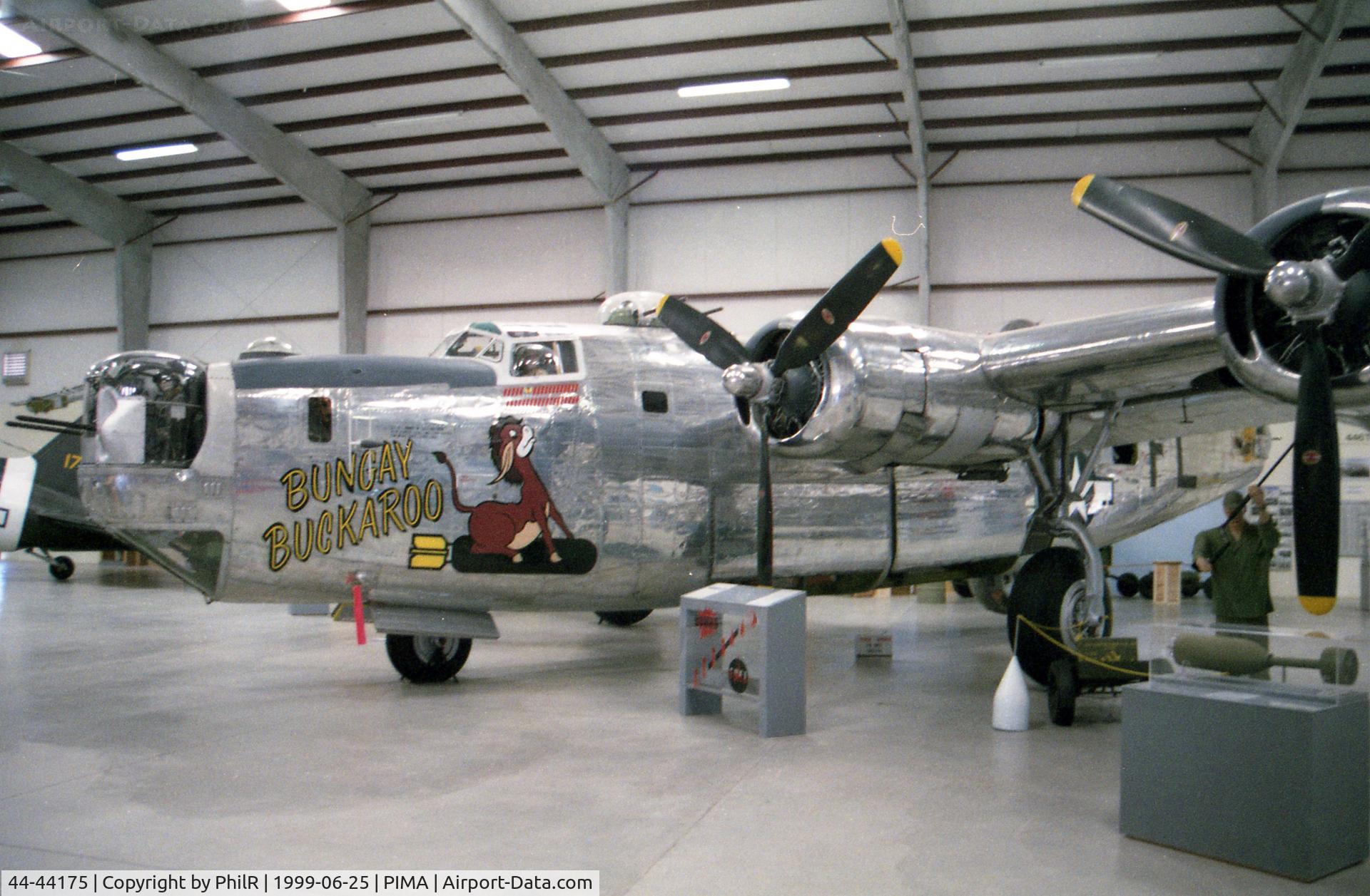 44-44175, Consolidated B-24J Liberator C/N 1470, 44-44175 1944 Consolidated B-24J Liberator USAF Pima 25.06.99(1)
