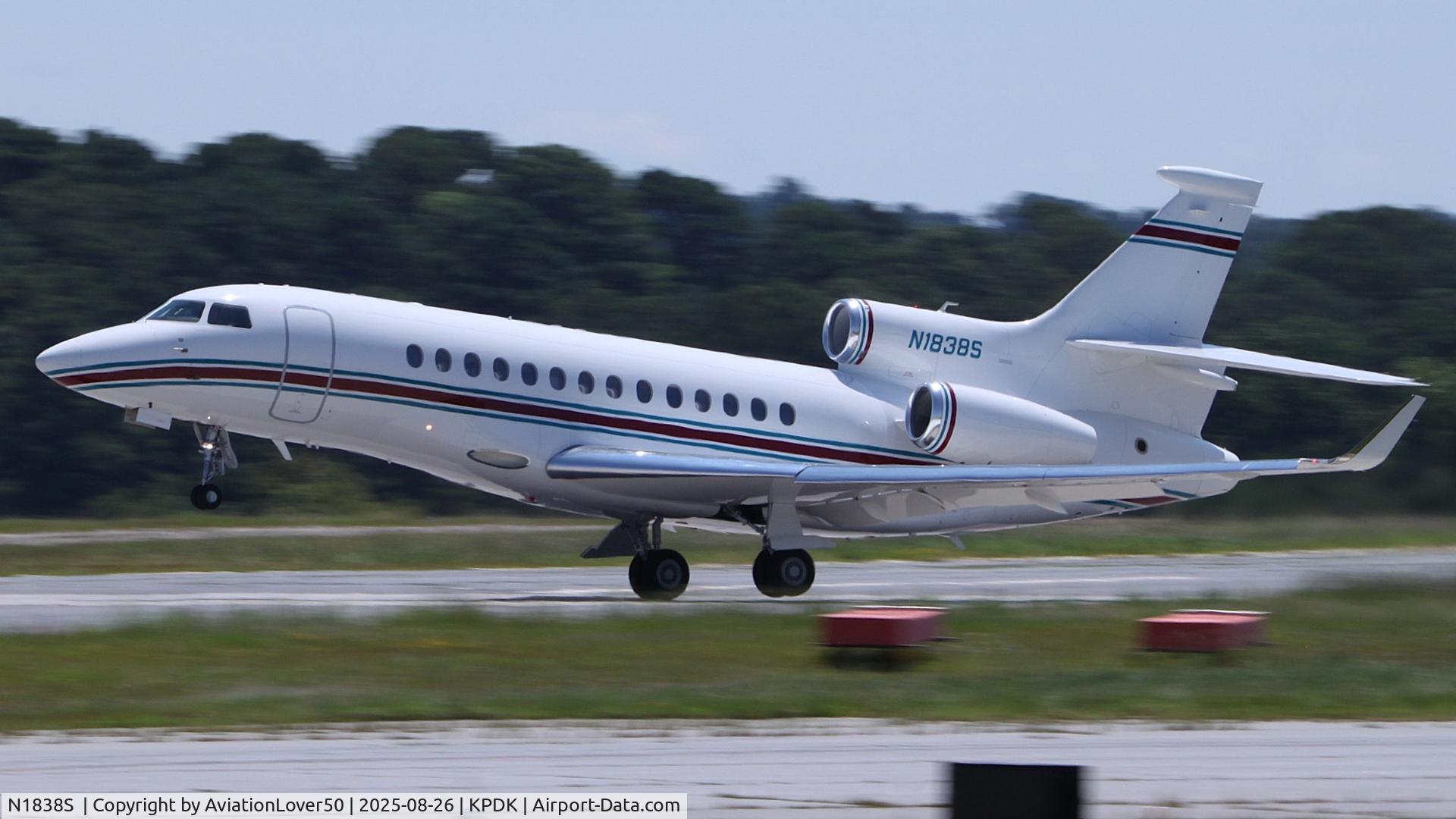 N33055, 2012 Gulfstream G550 C/N 5407, Falcon 7X