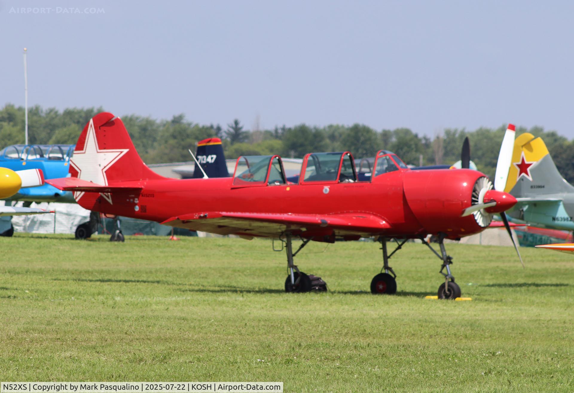 N52XS, Yakovlev (Aerostar) Yak-52W C/N 9912203, Yak-52