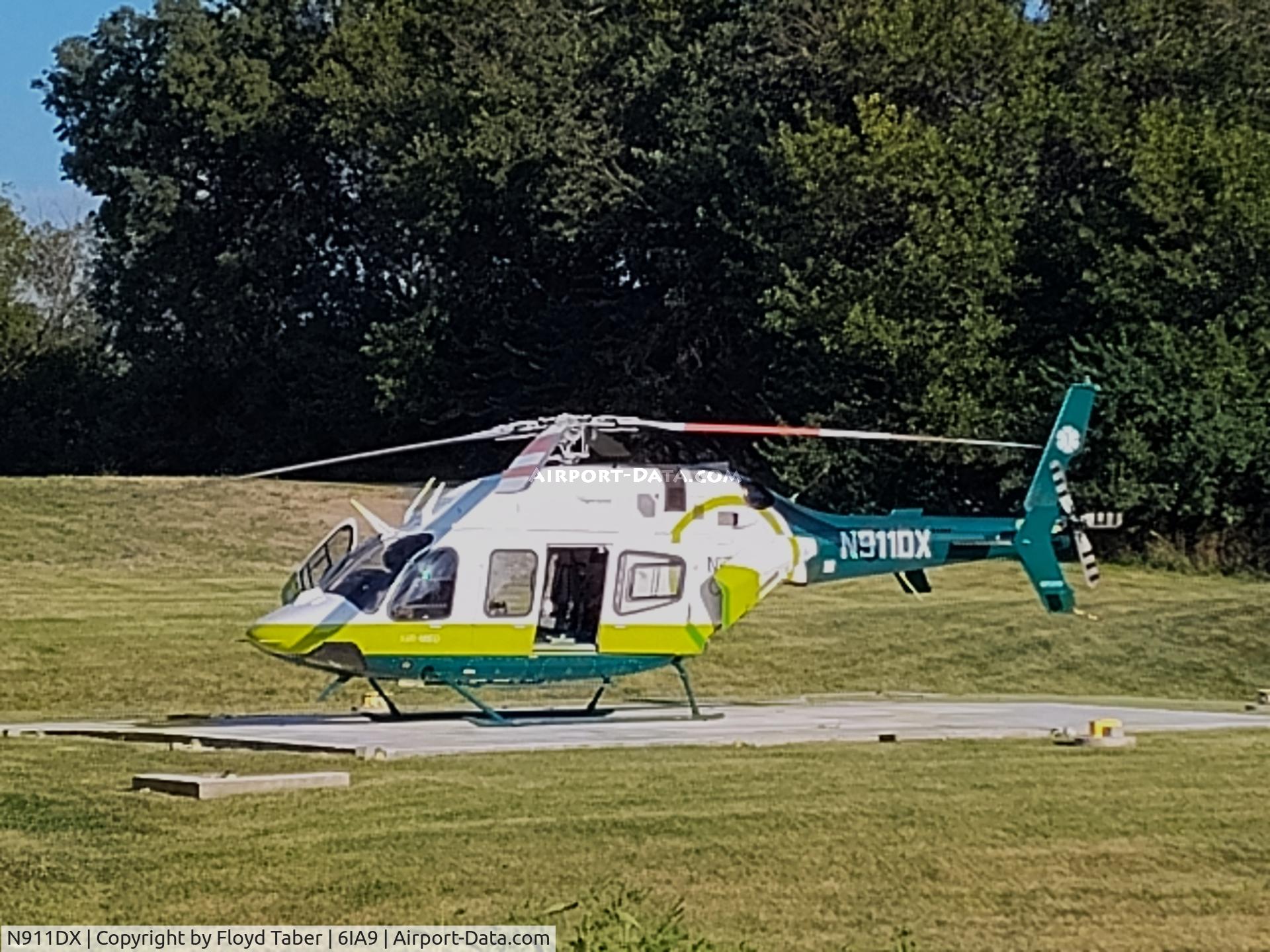 N911DX, 2019 BELL HELICOPTER TEXTRON CANADA 429 C/N 57377, Picking up a patient at Clarke County Hospital