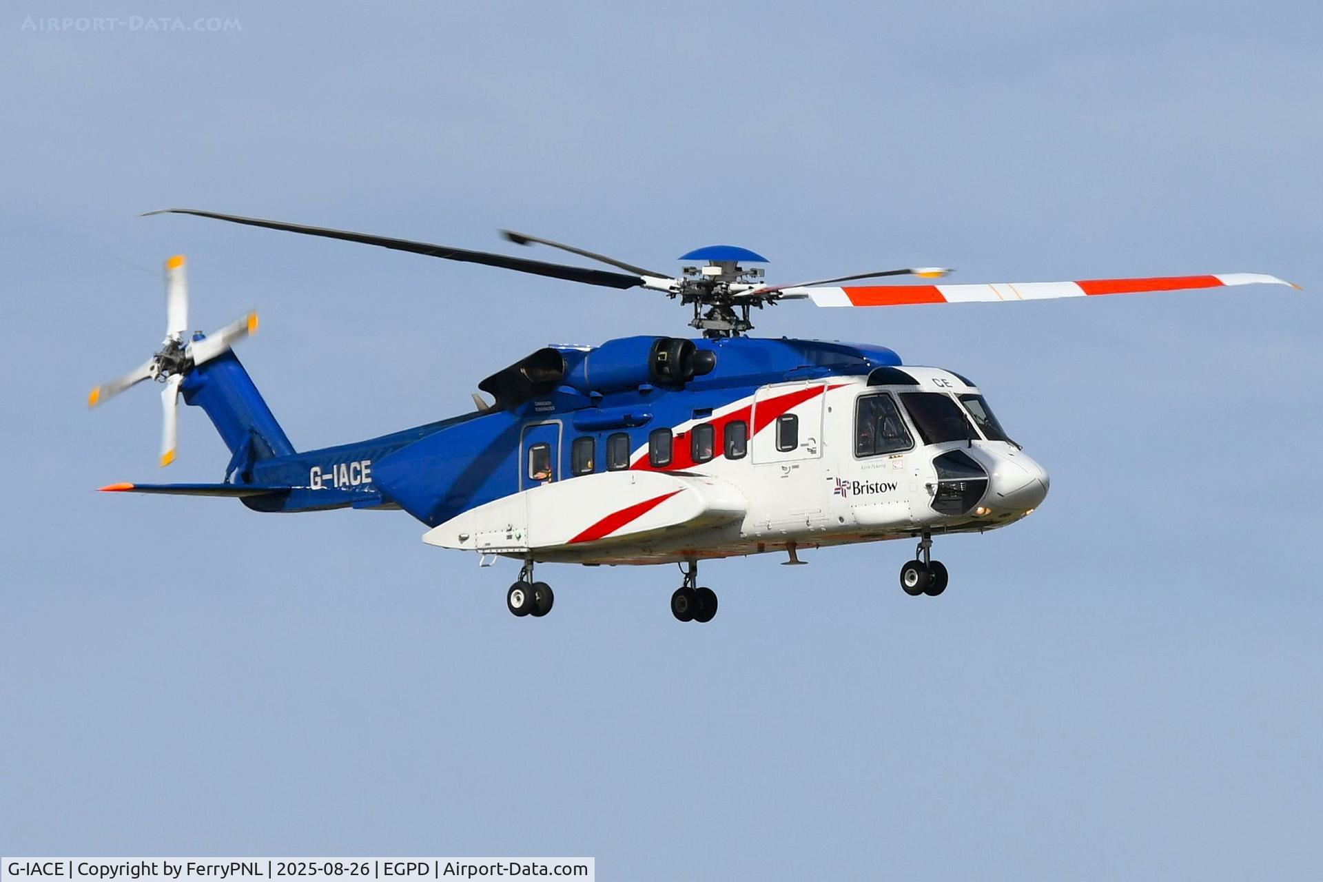G-IACE, 2007 Sikorsky S-92A C/N 920066, Bristow S92 departing