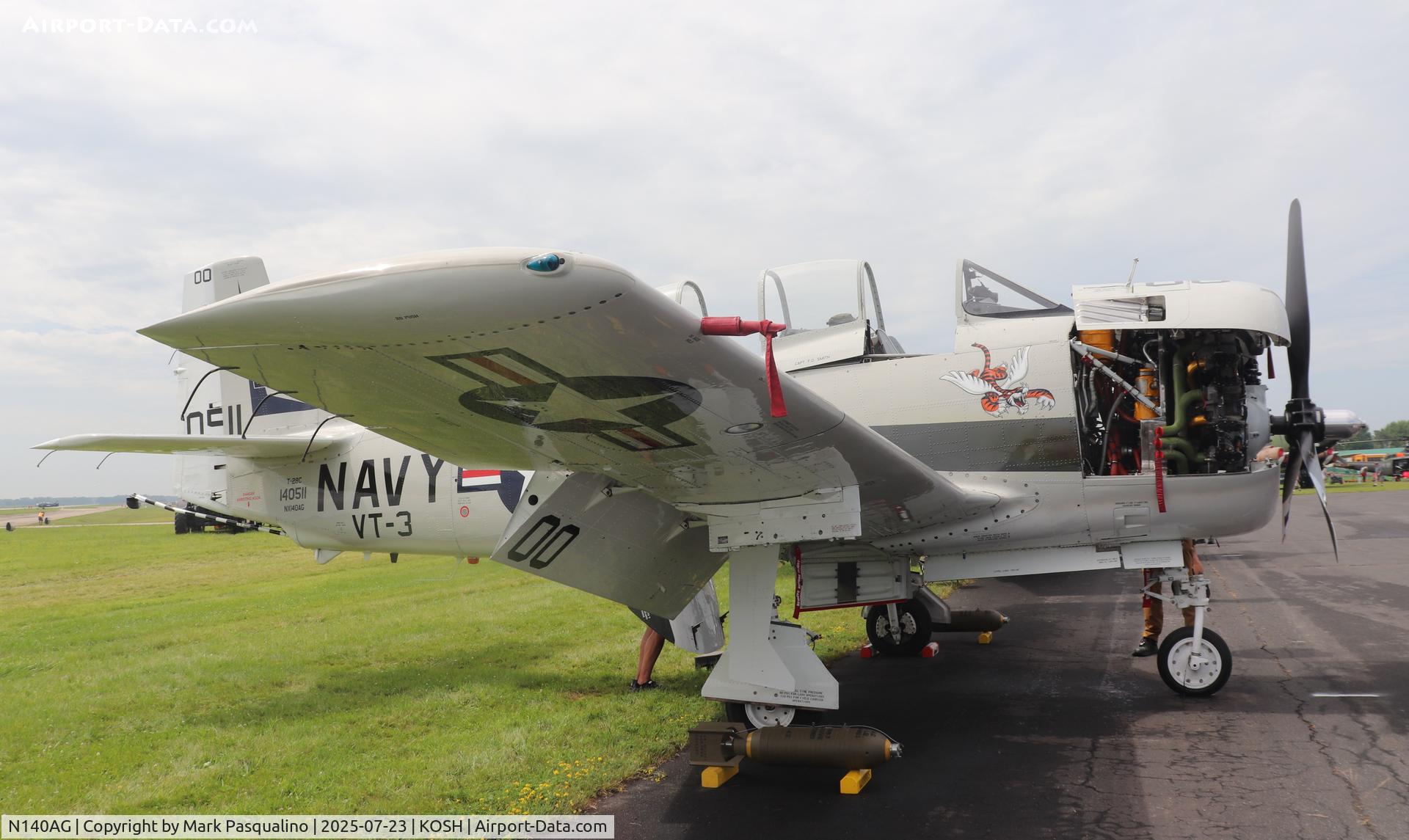 N140AG, 1956 North American T-28C Trojan C/N 226-88, North American T-28C