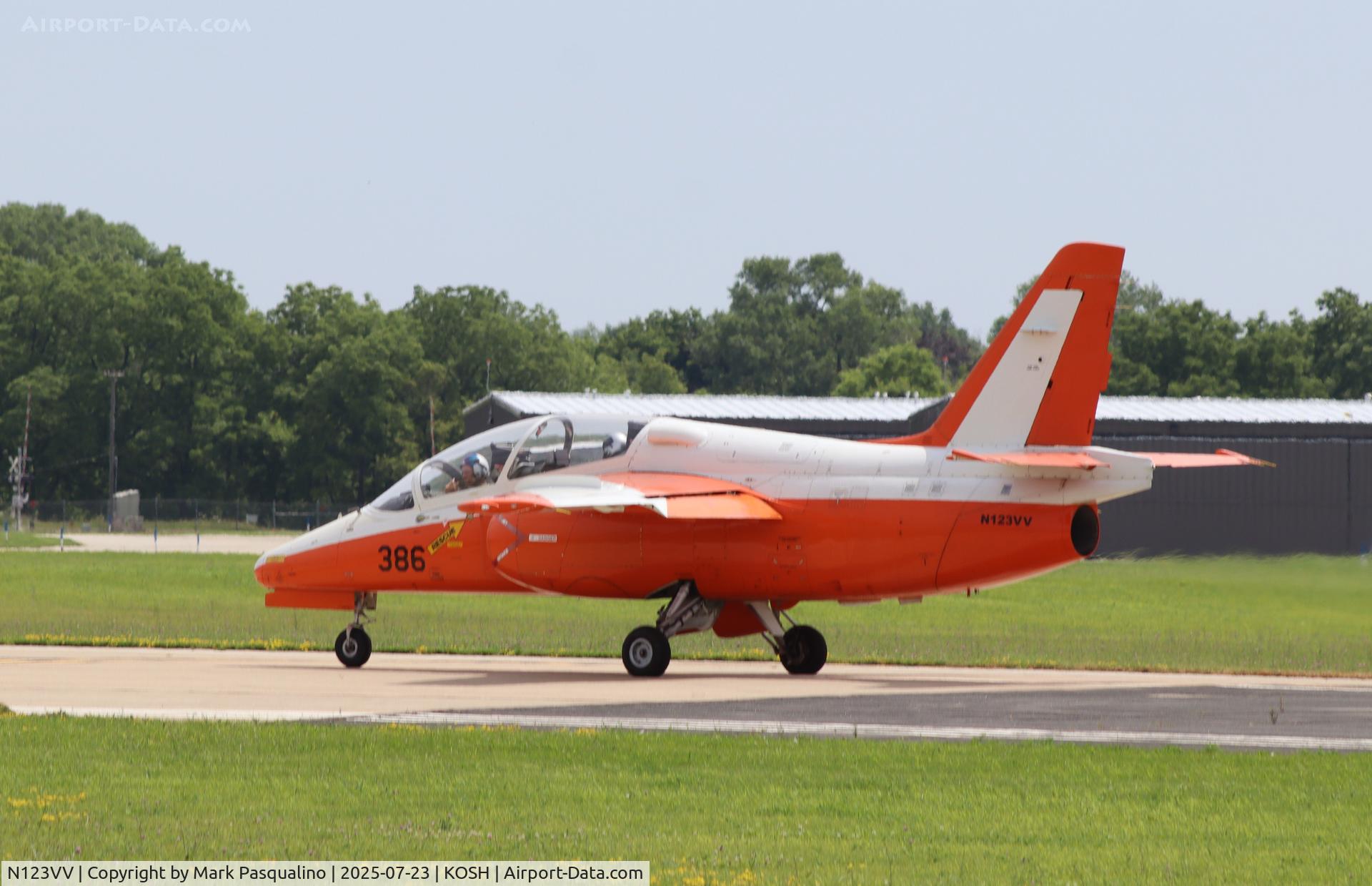 N123VV, SIAI-Marchetti S-211 C/N 010/02-007, SIAI-Marchetti S-211