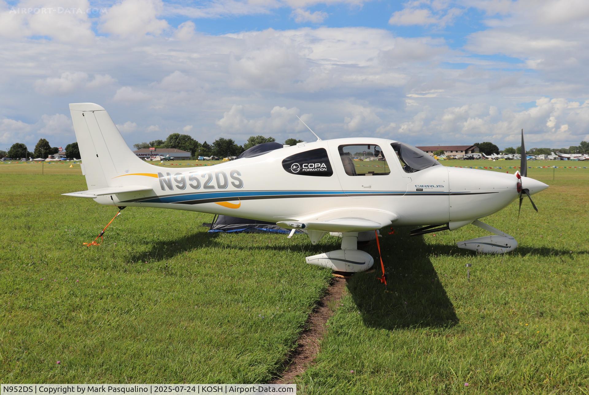 N952DS, 2000 Cirrus SR20 C/N 1102, Cirrus SR20