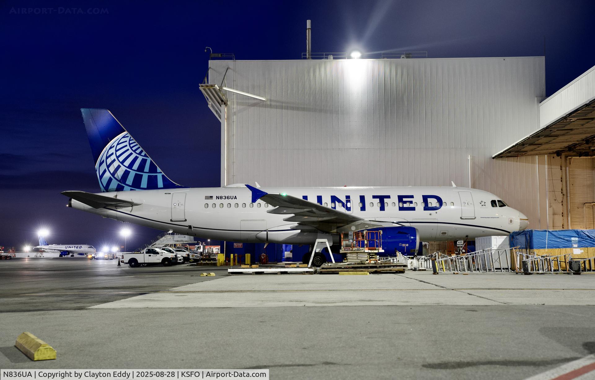 N836UA, 2001 Airbus A319-131 C/N 1460, SFO 2025