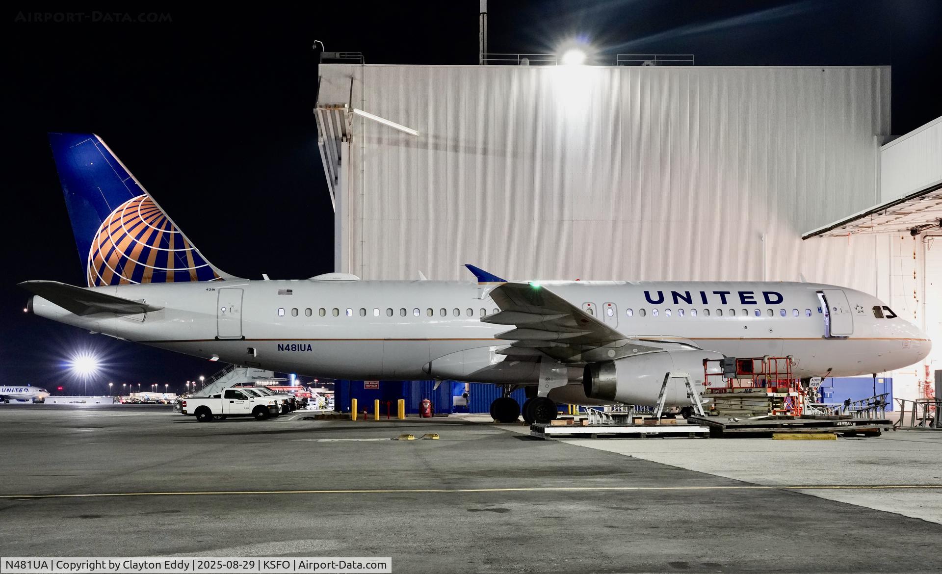 N481UA, 2001 Airbus A320-232 C/N 1559, SfO 2025